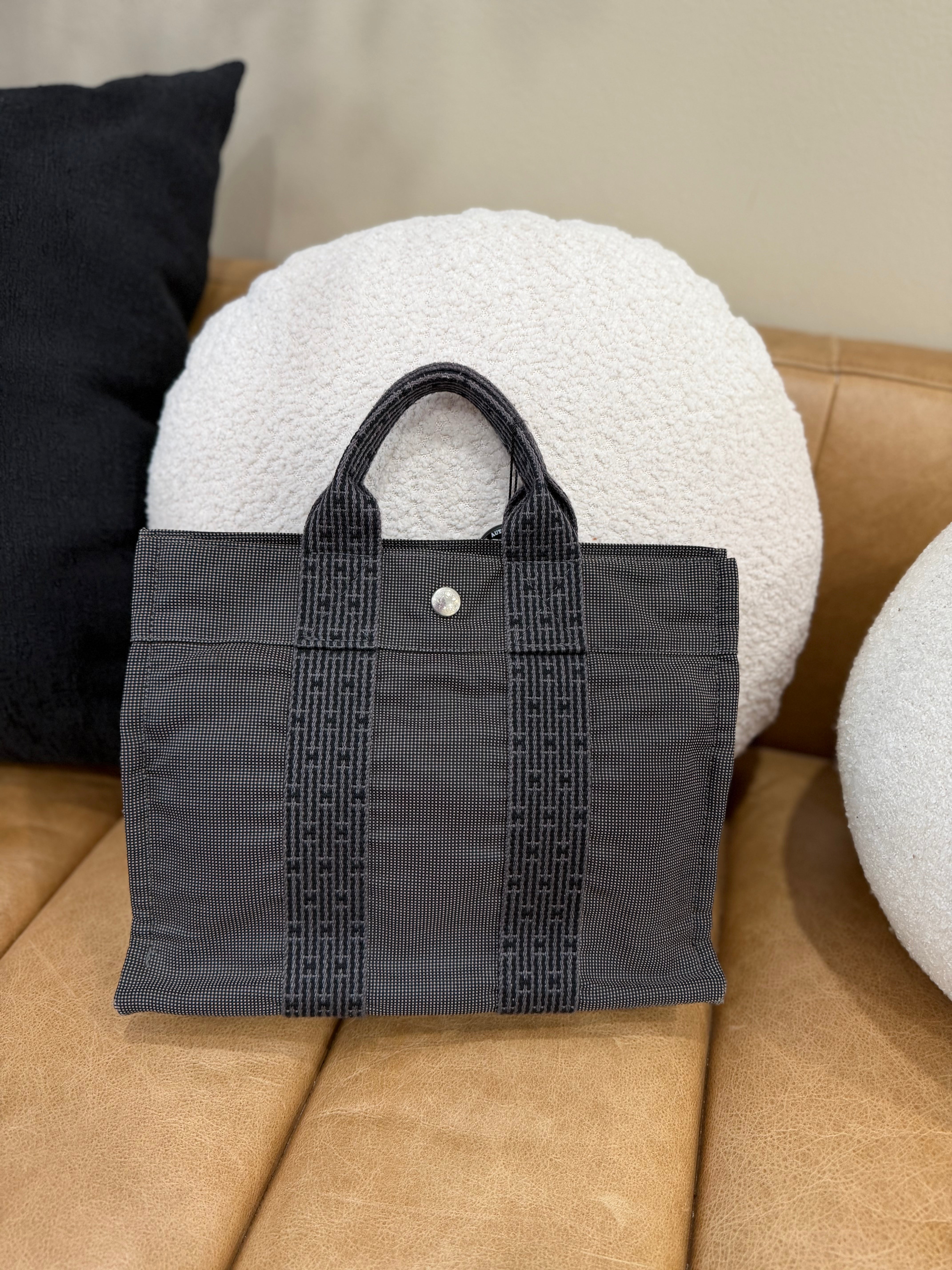 *DONS PRE-DROP* Hermes Vintage Gray Canvas Herline PM Tote Bag