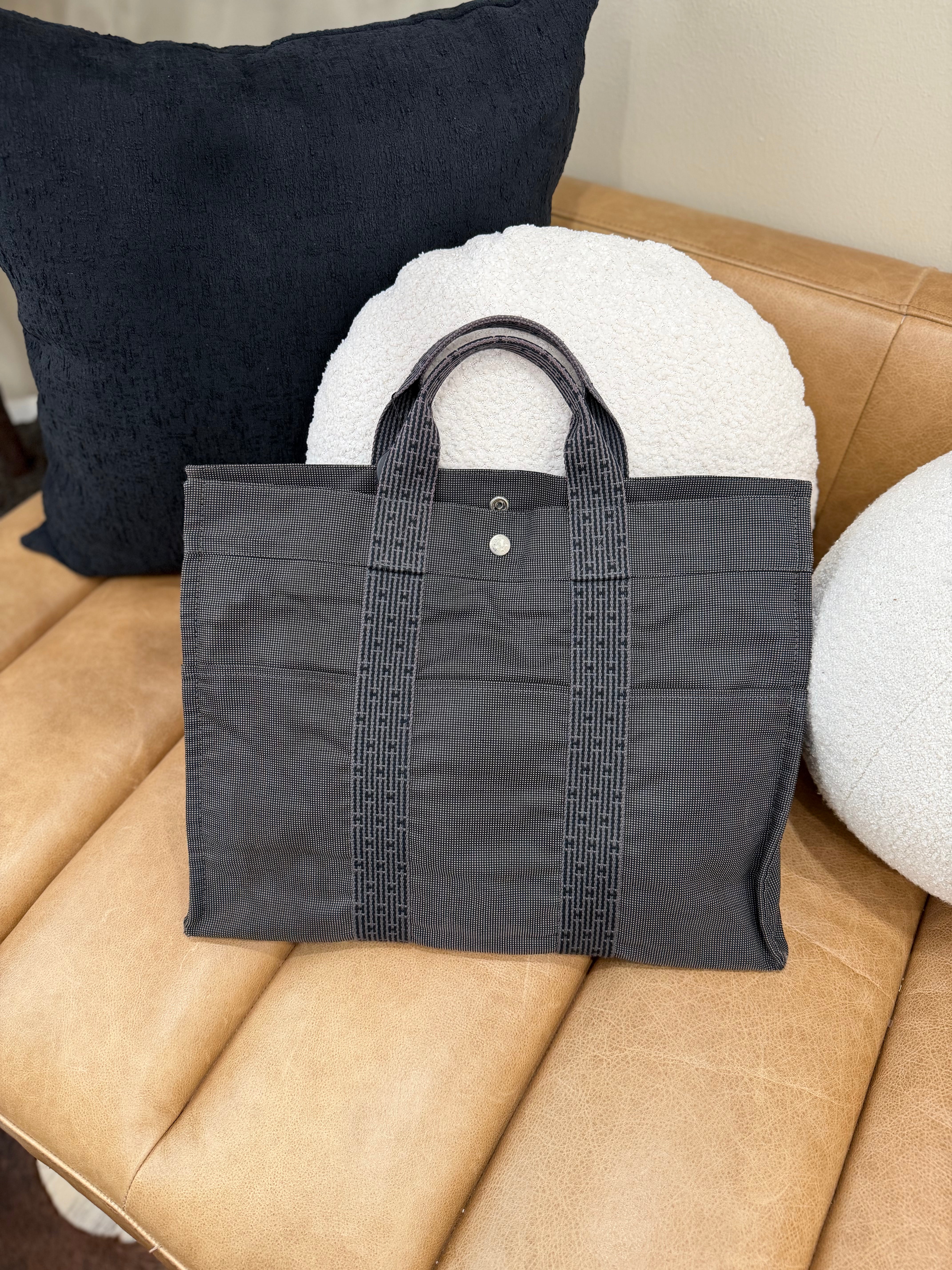 *DONS PRE-DROP* Hermes Vintage Gray Canvas Herline MM Tote Bag