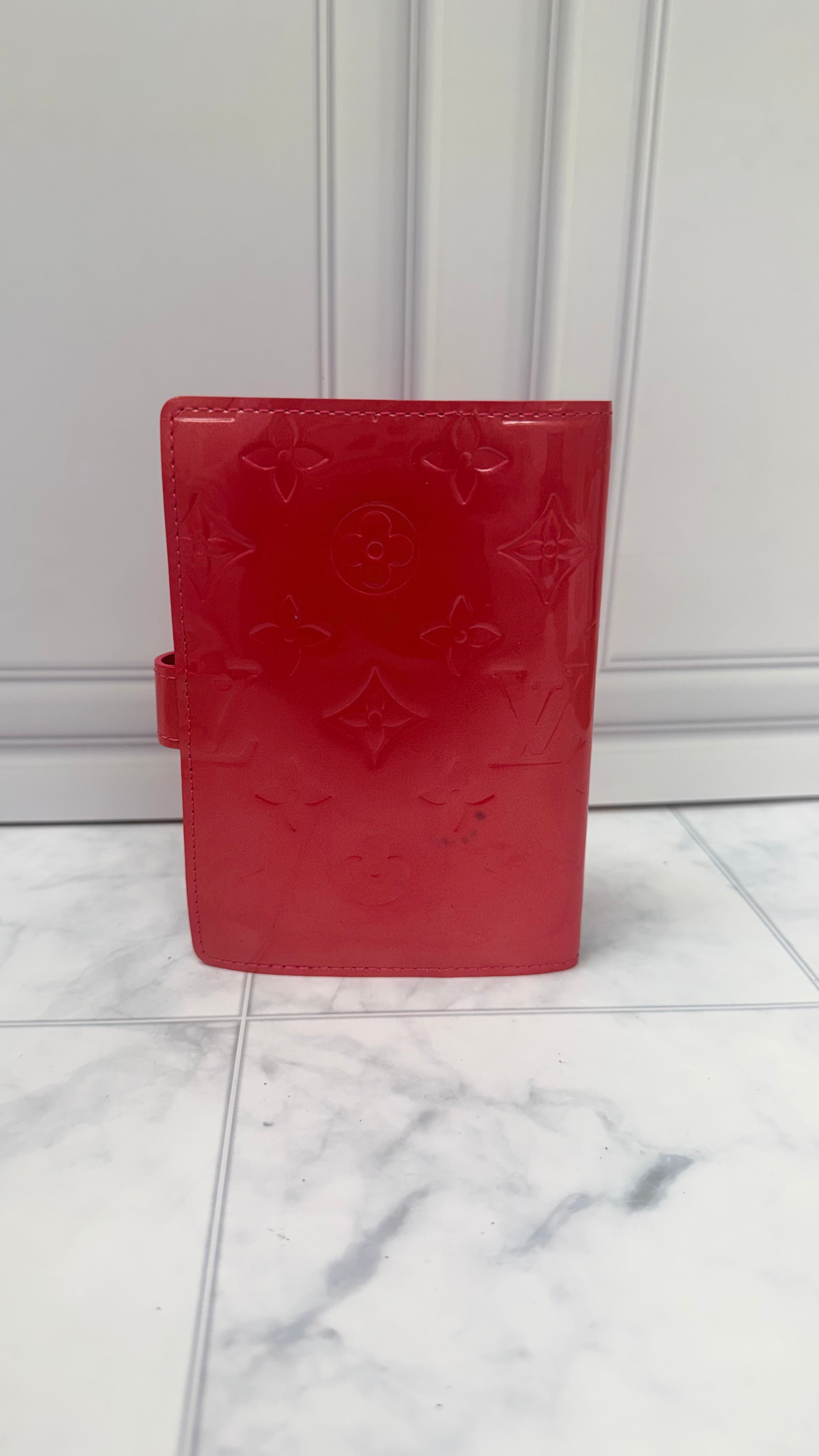 Louis Vuitton Monogram Pink Vernis Leather Passport Agenda Cover PM