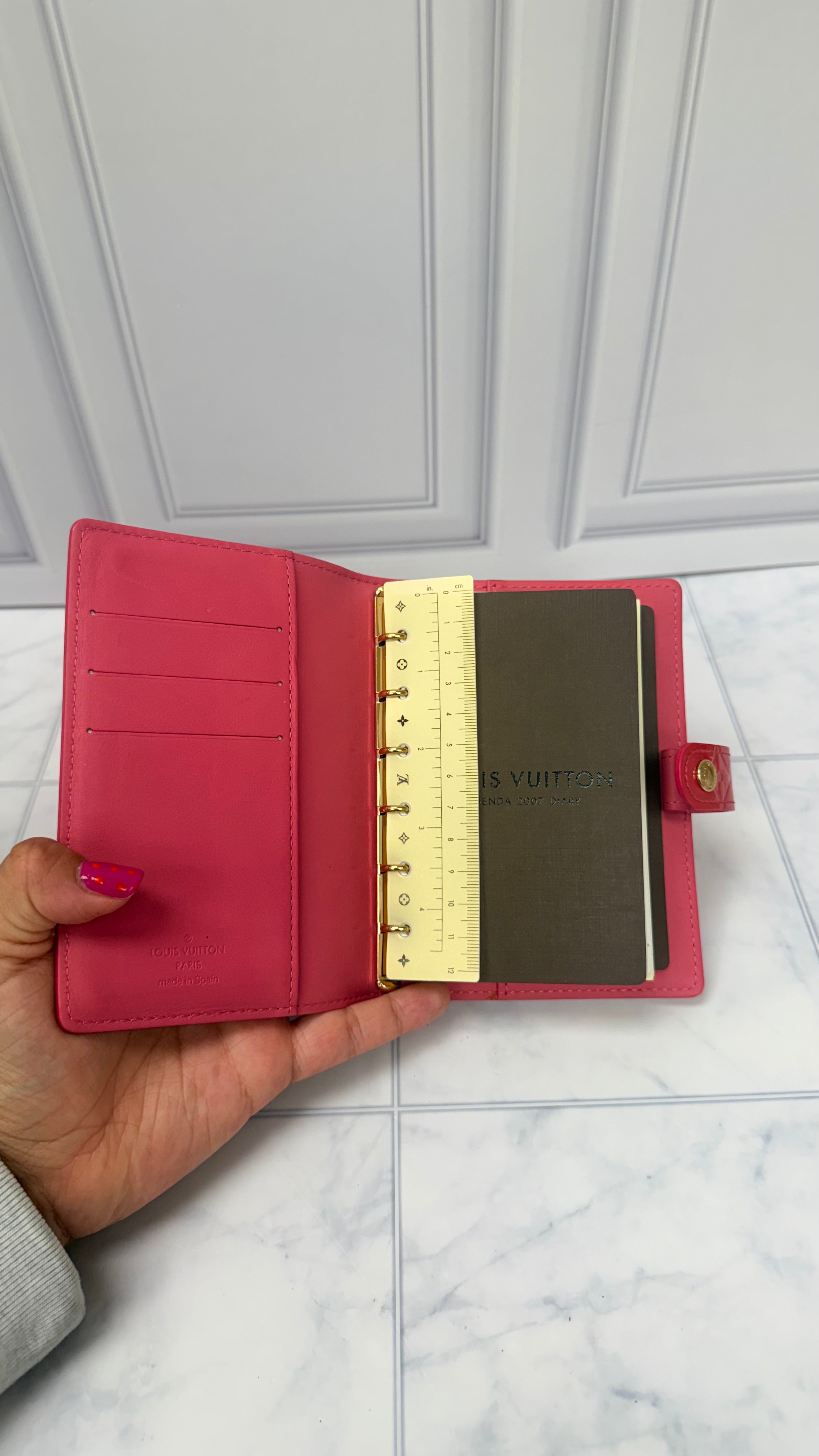 Louis Vuitton Monogram Pink Vernis Leather Passport Agenda Cover PM