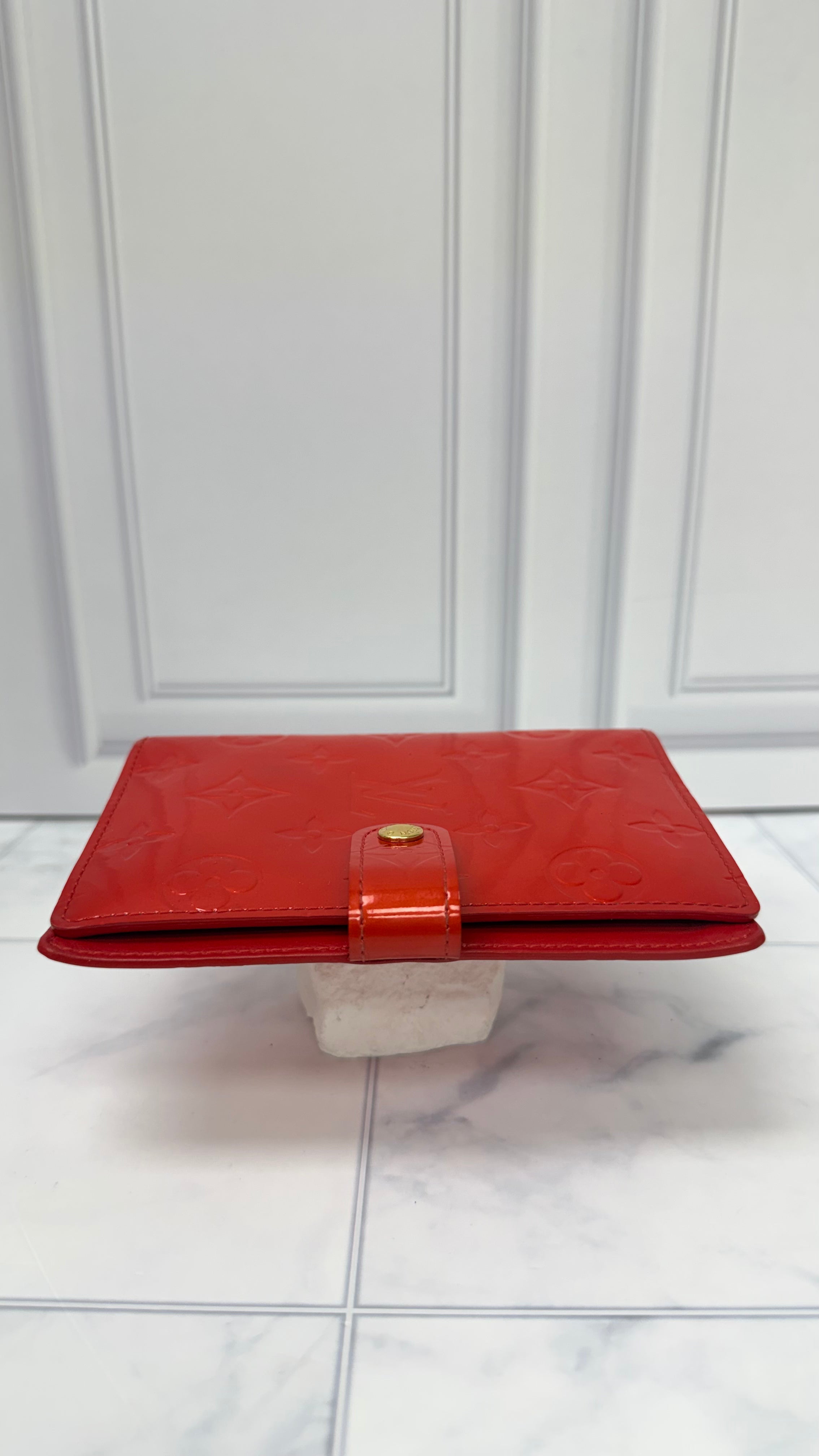 Louis Vuitton Monogram Red Vernis Leather Passport Agenda Cover PM