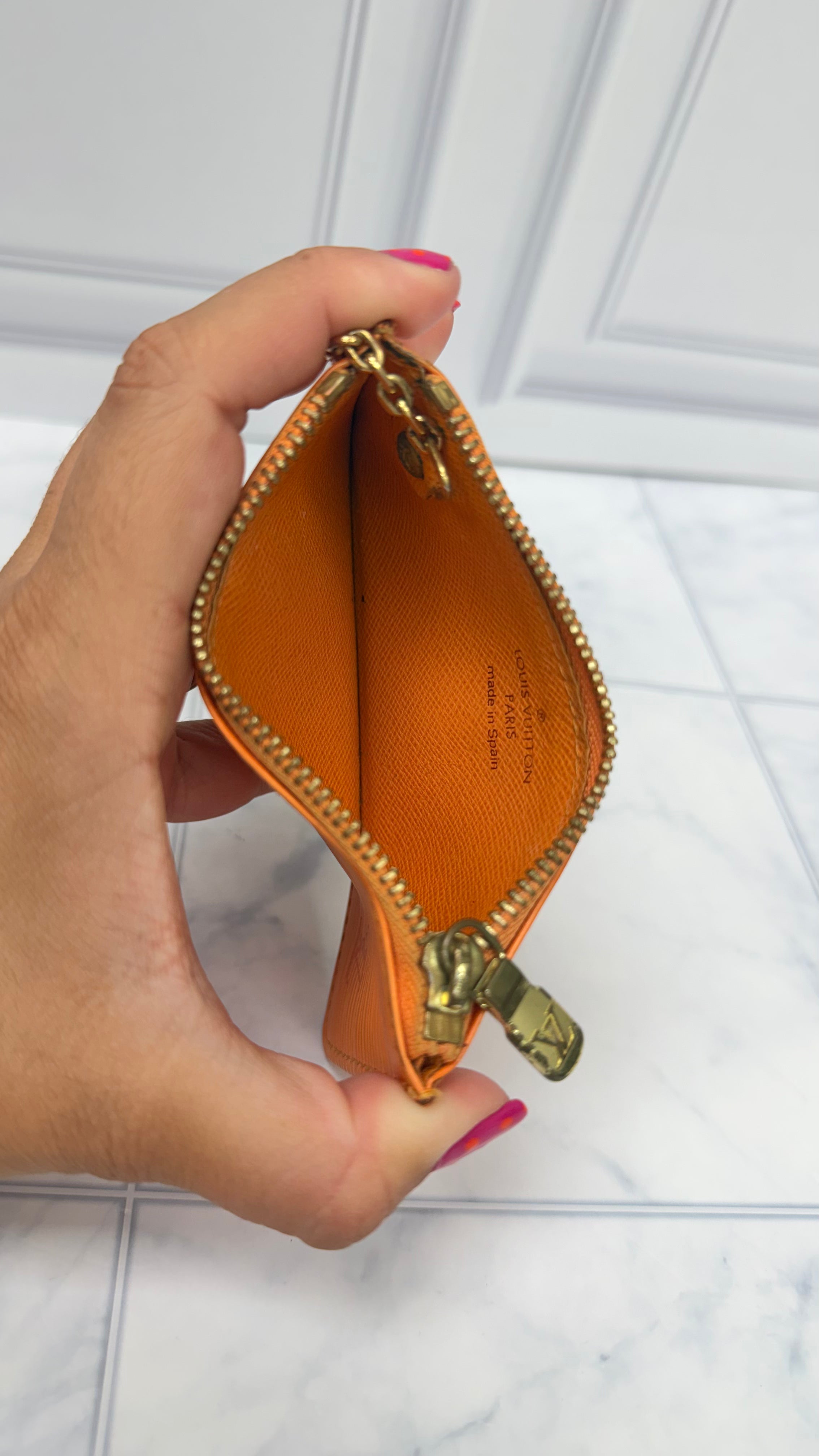 Louis Vuitton Orange Epi Leather Key Cles