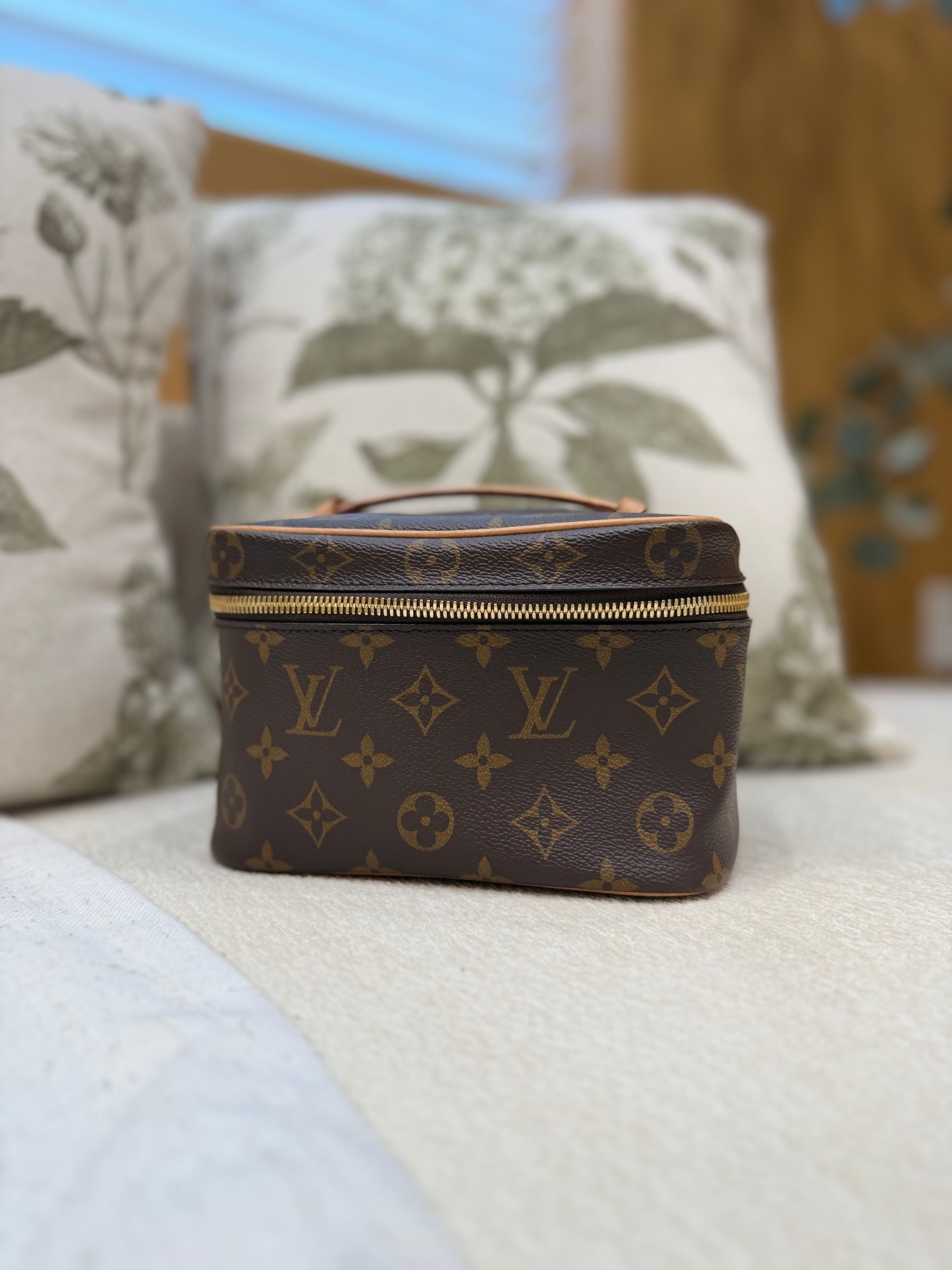 Louis Vuitton Monogram Nice Mini Vanity Case