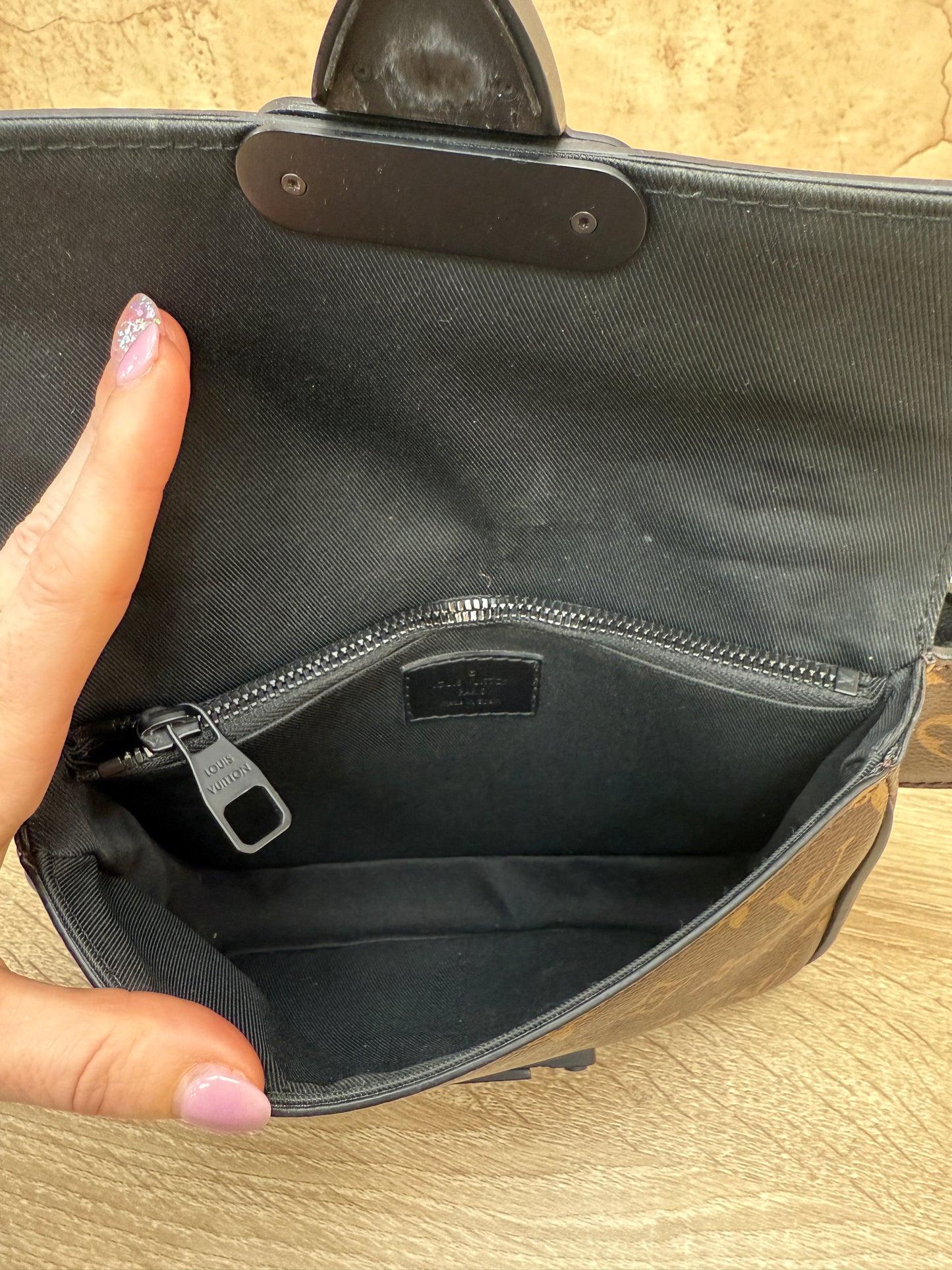 Louis Vuitton Monogram S Lock Sling Bag