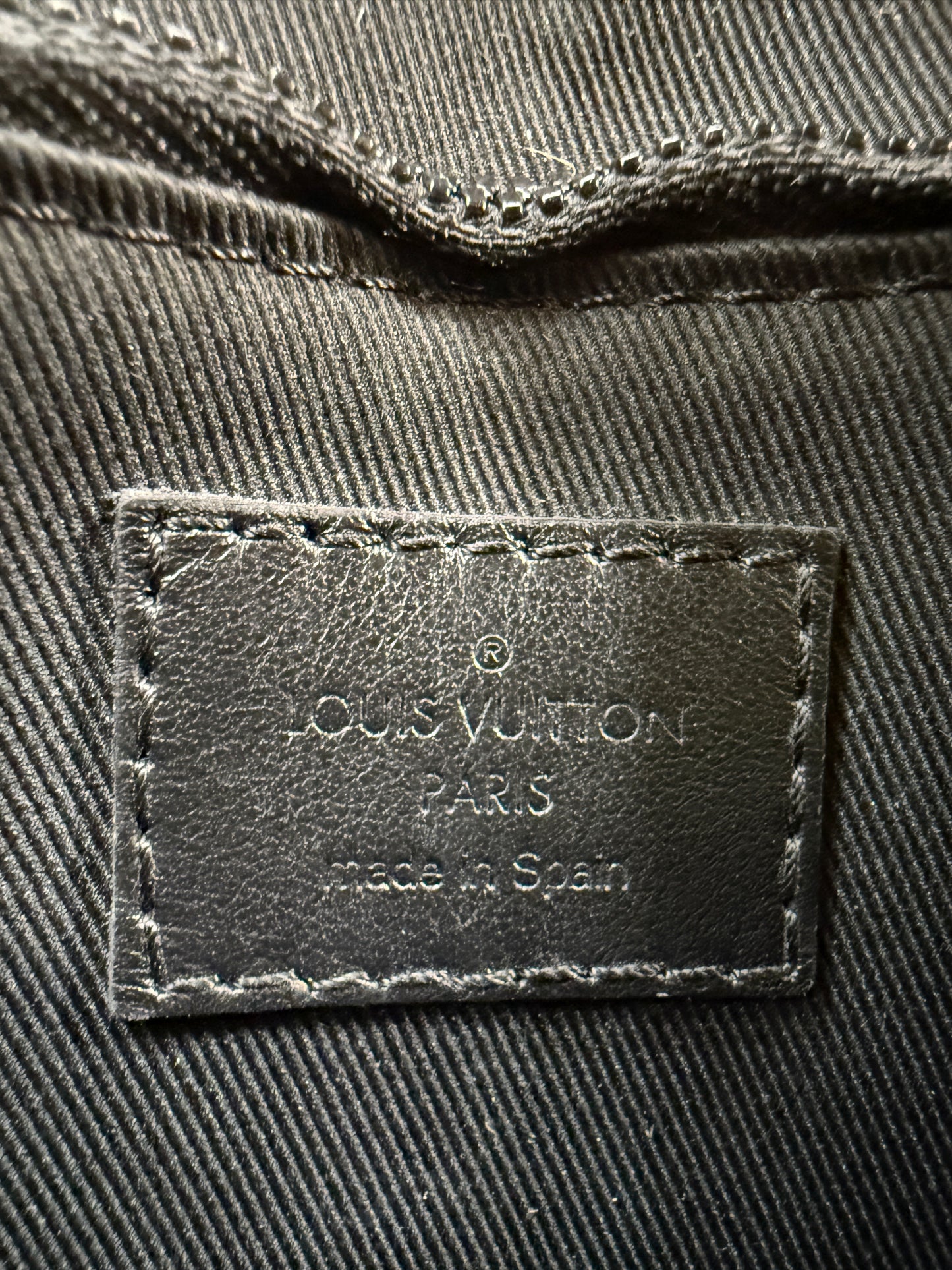 Louis Vuitton Monogram S Lock Sling Bag