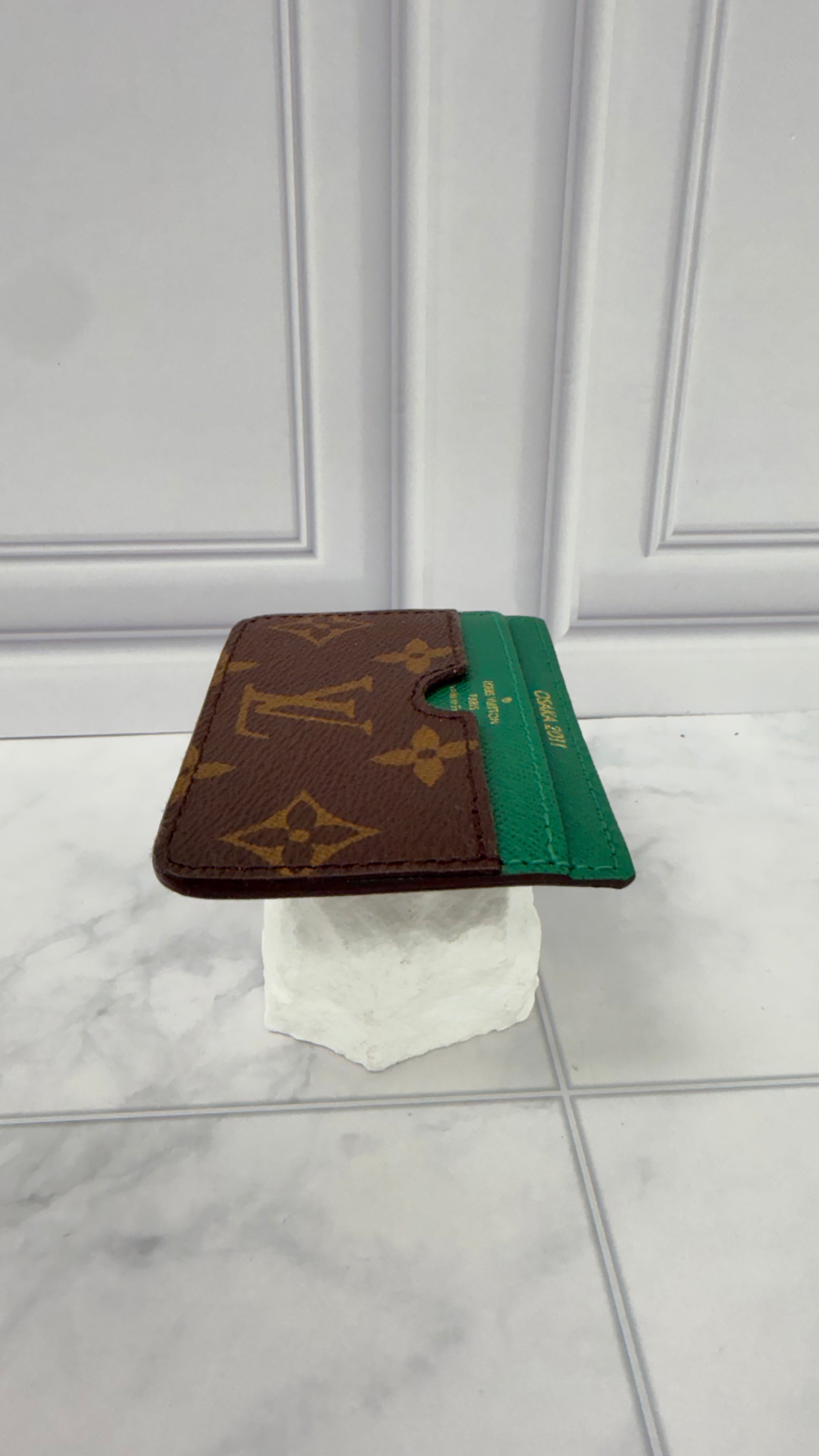 Louis Vuitton Green Monogram Osaka Commemorative Card Holder