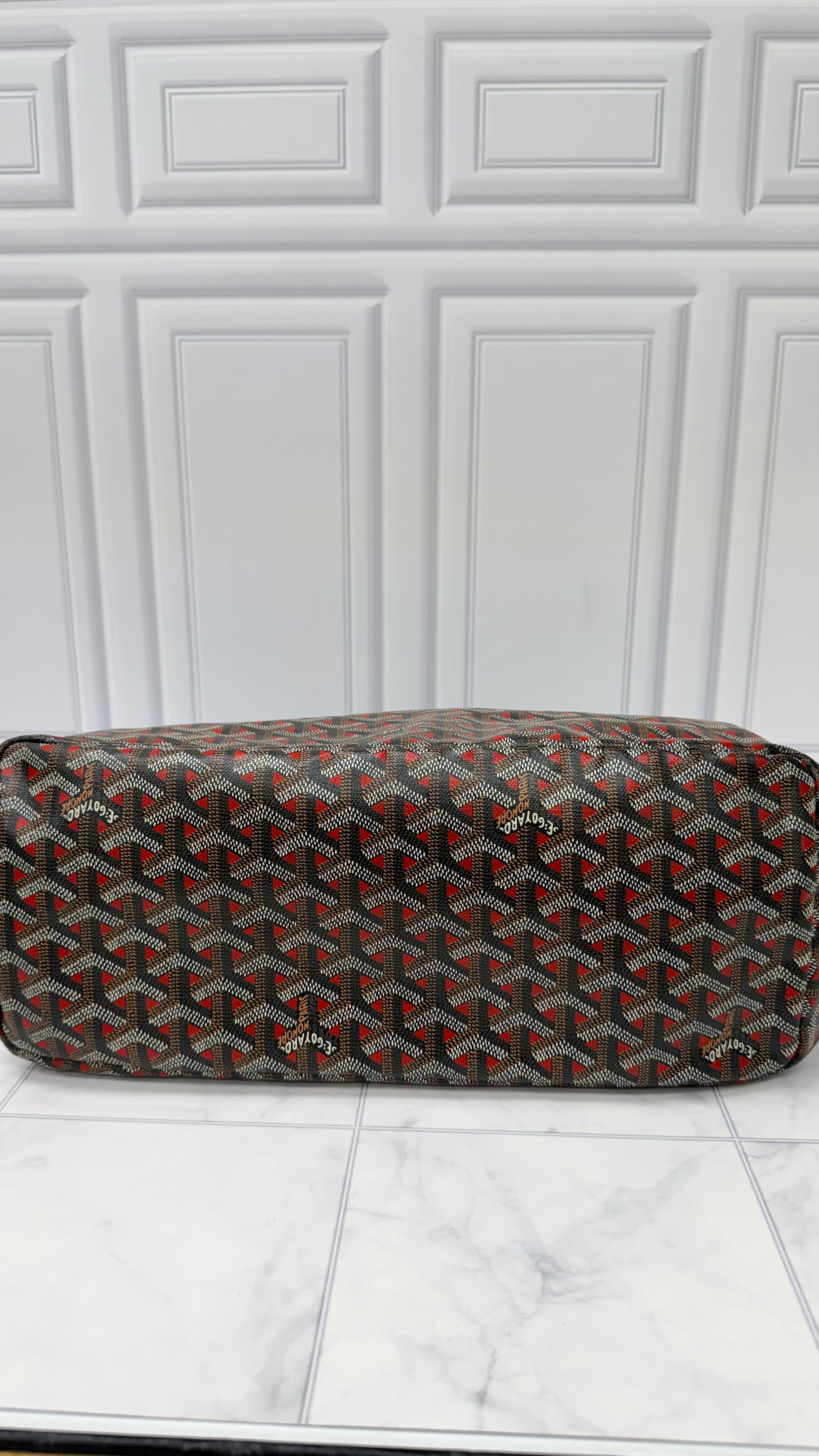 LIKE NEW - Goyard Black And Red Goyardine Saint Louis PM Tote Bag