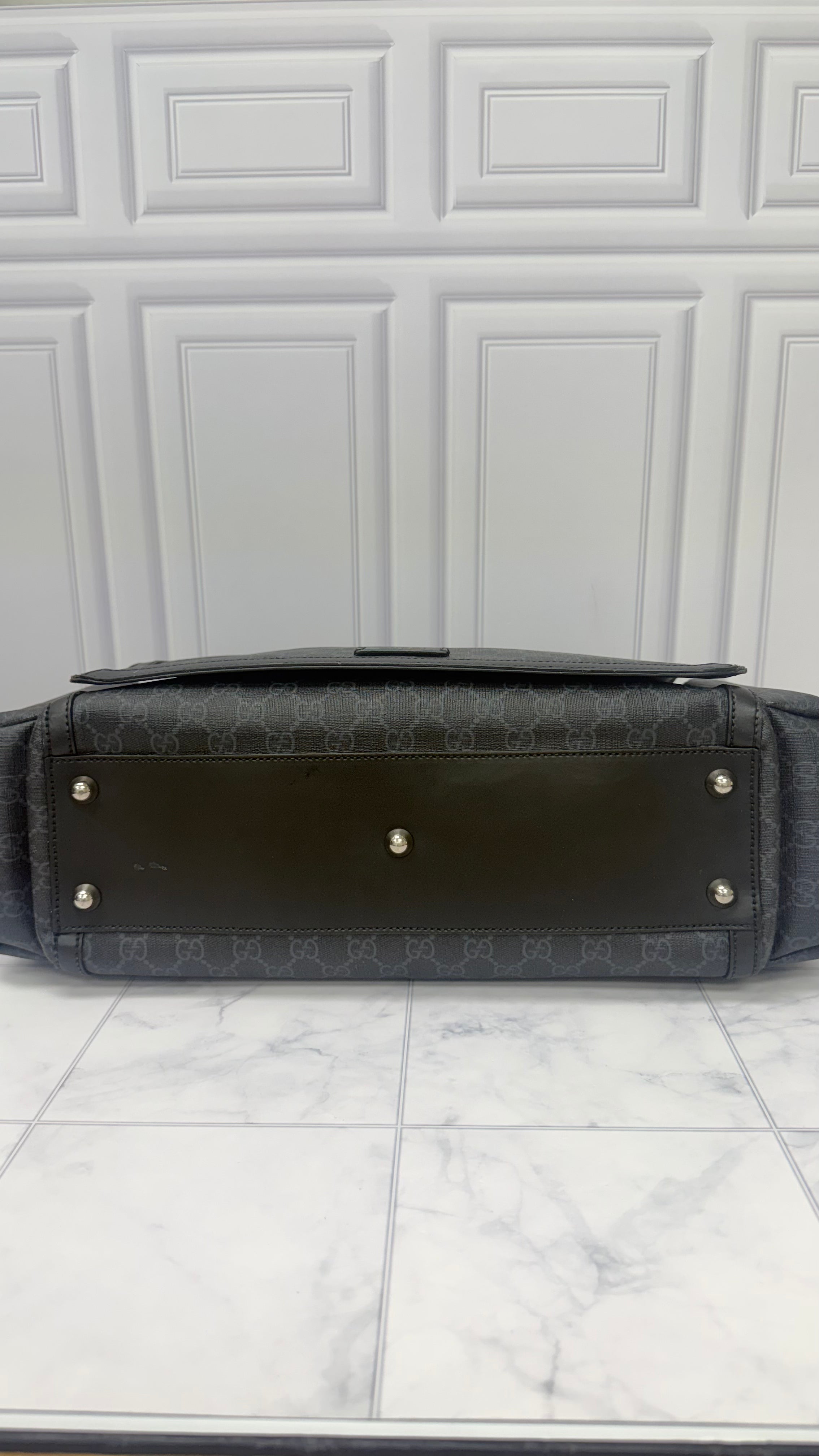 Gucci Black GG Supreme Diaper Bag With Changing Mat