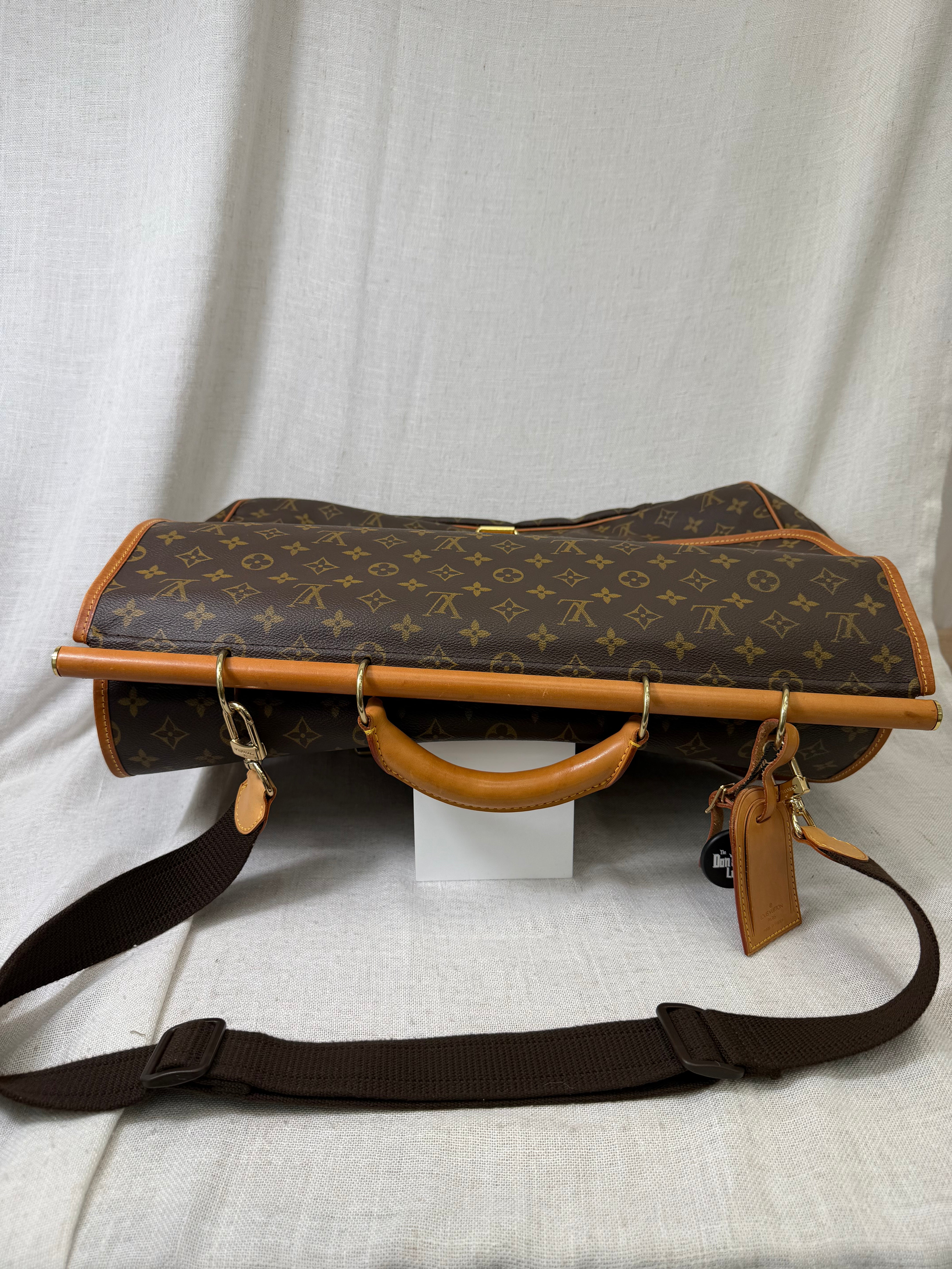 Louis Vuitton Monogram Sac Chasse Travel Bag