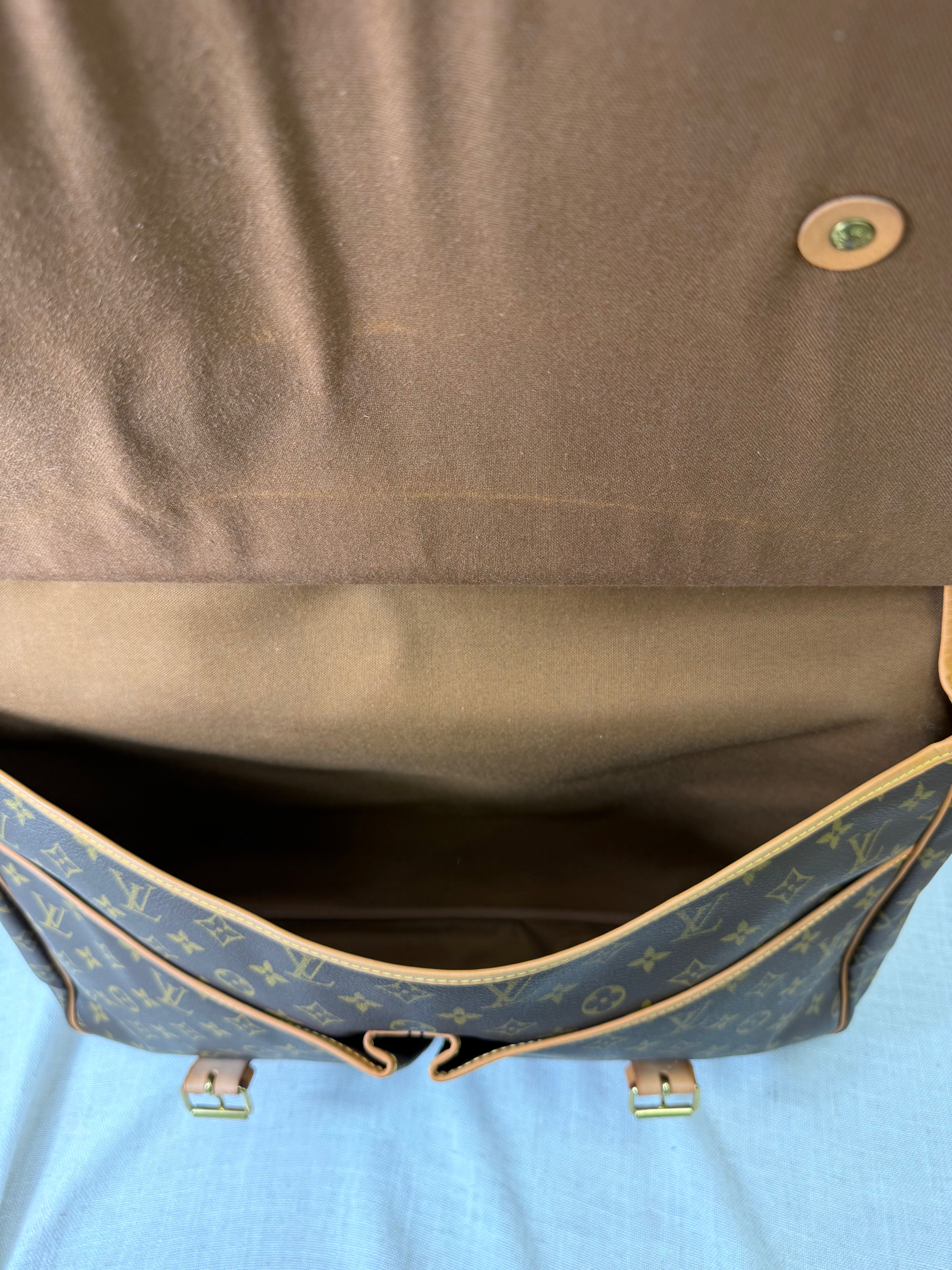 Louis Vuitton Monogram Sac Chasse Travel Bag