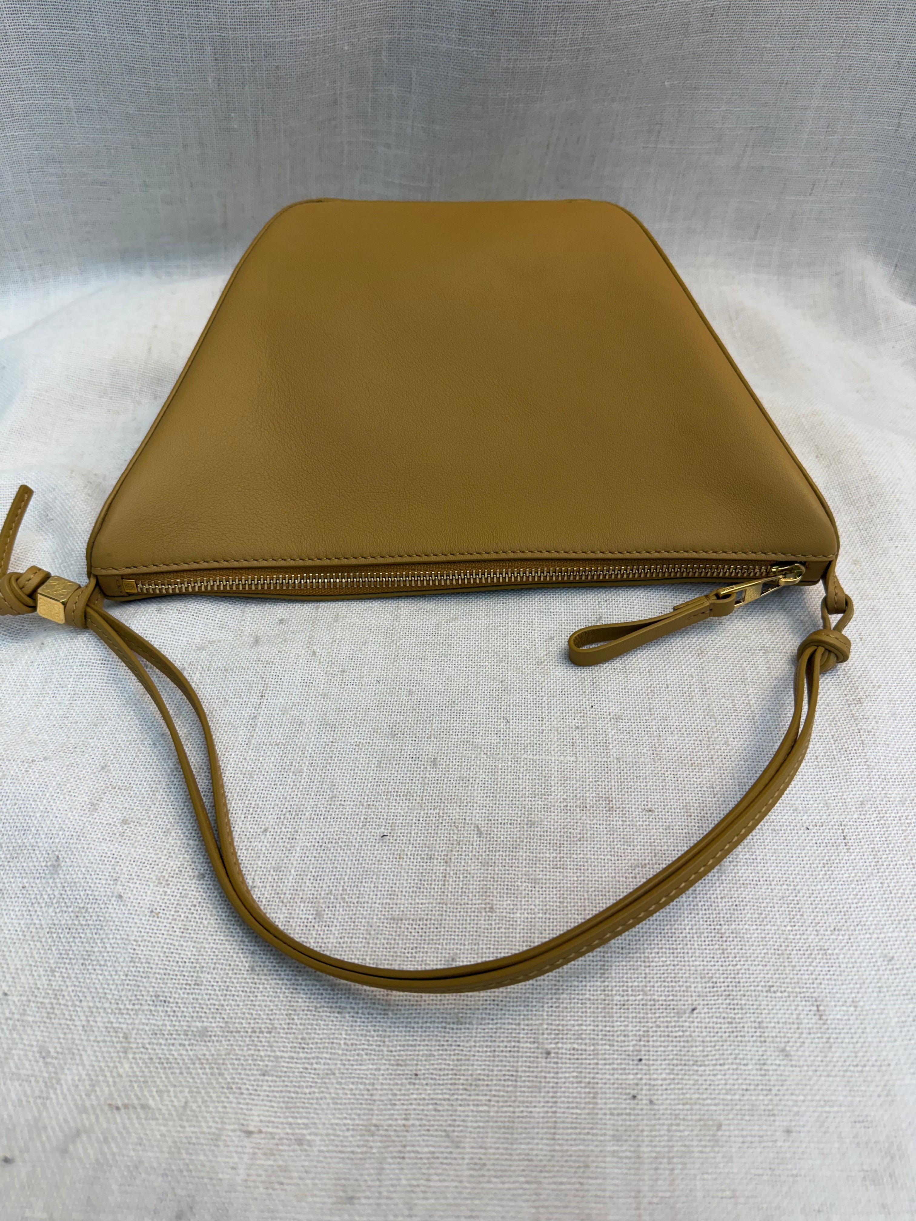 LIKE NEW Loewe Tan Leather Mini Hammock Hobo Shoulder Bag