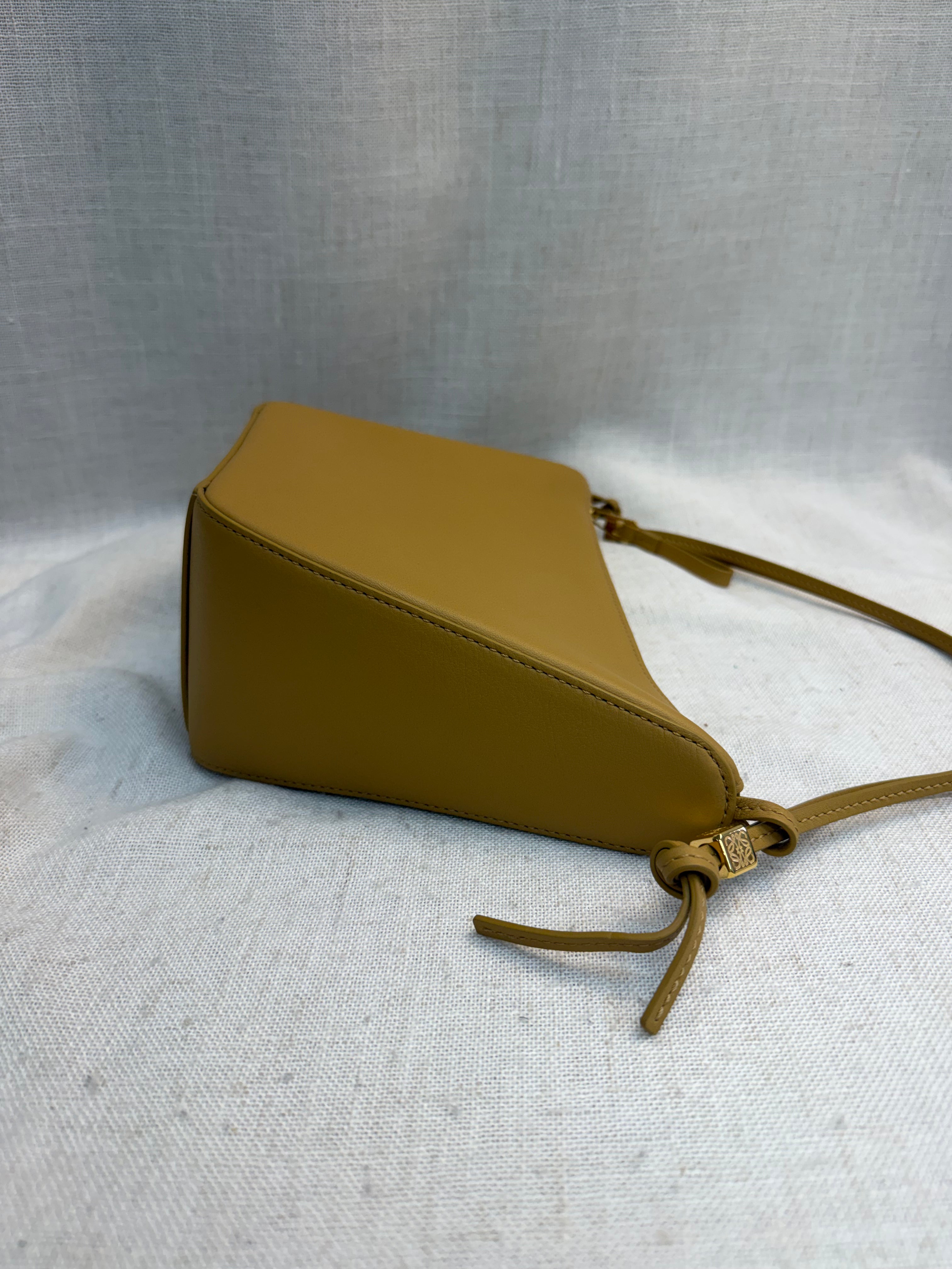LIKE NEW Loewe Tan Leather Mini Hammock Hobo Shoulder Bag