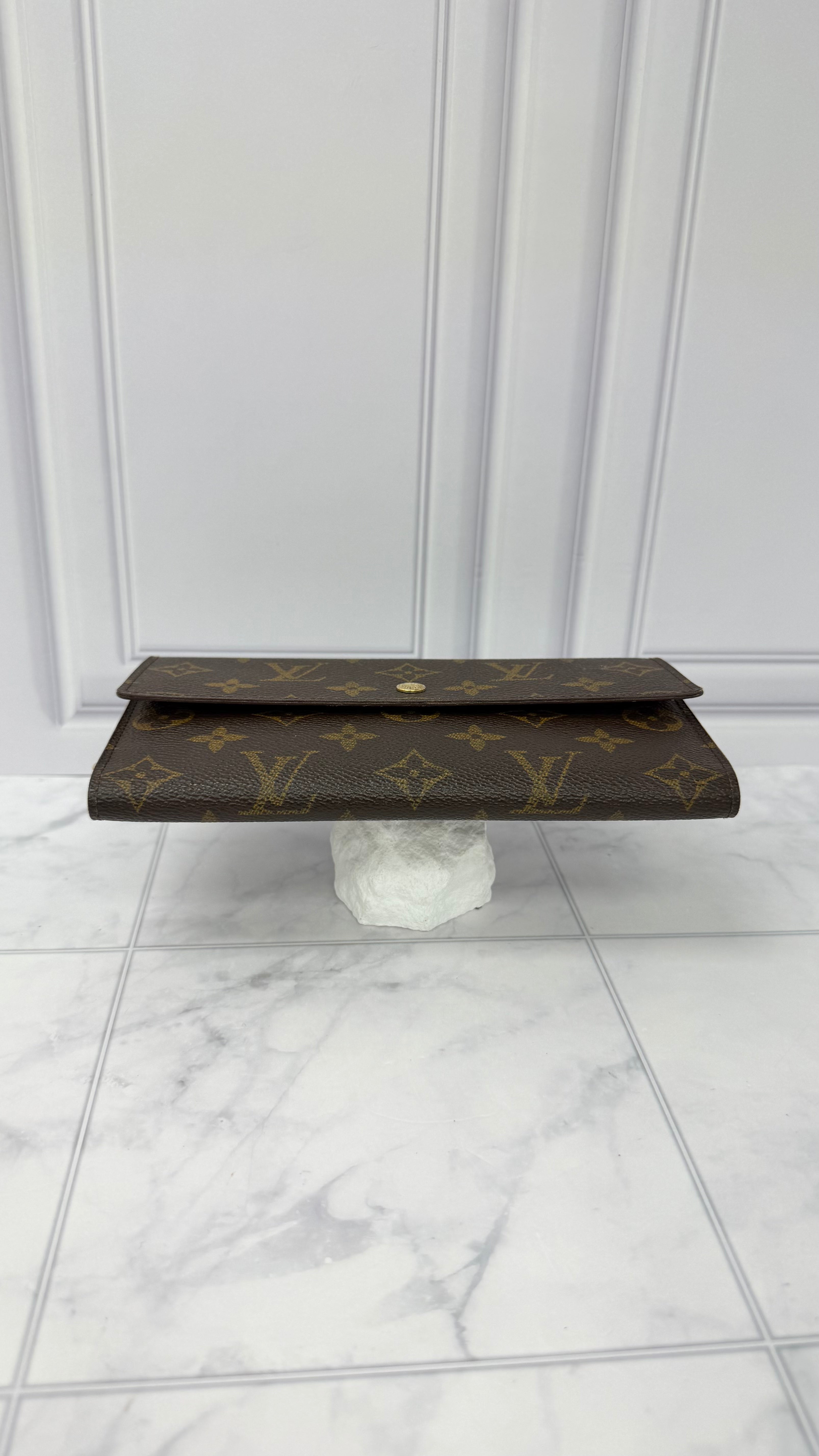 Louis Vuitton Monogram Porte Tresor International Wallet