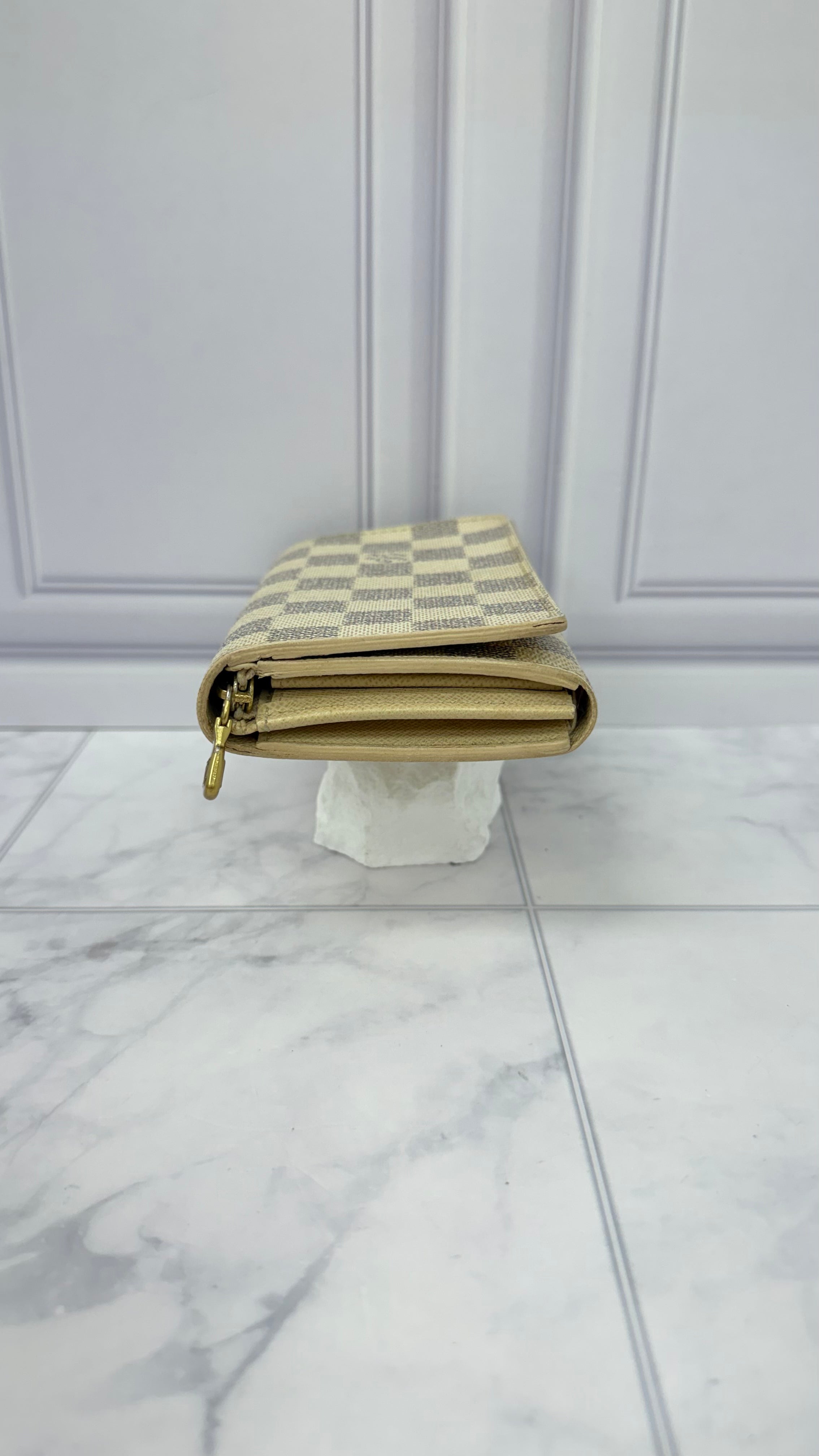 Louis Vuitton Damier Azur Porte Monnaie Billet Tresor Wallet