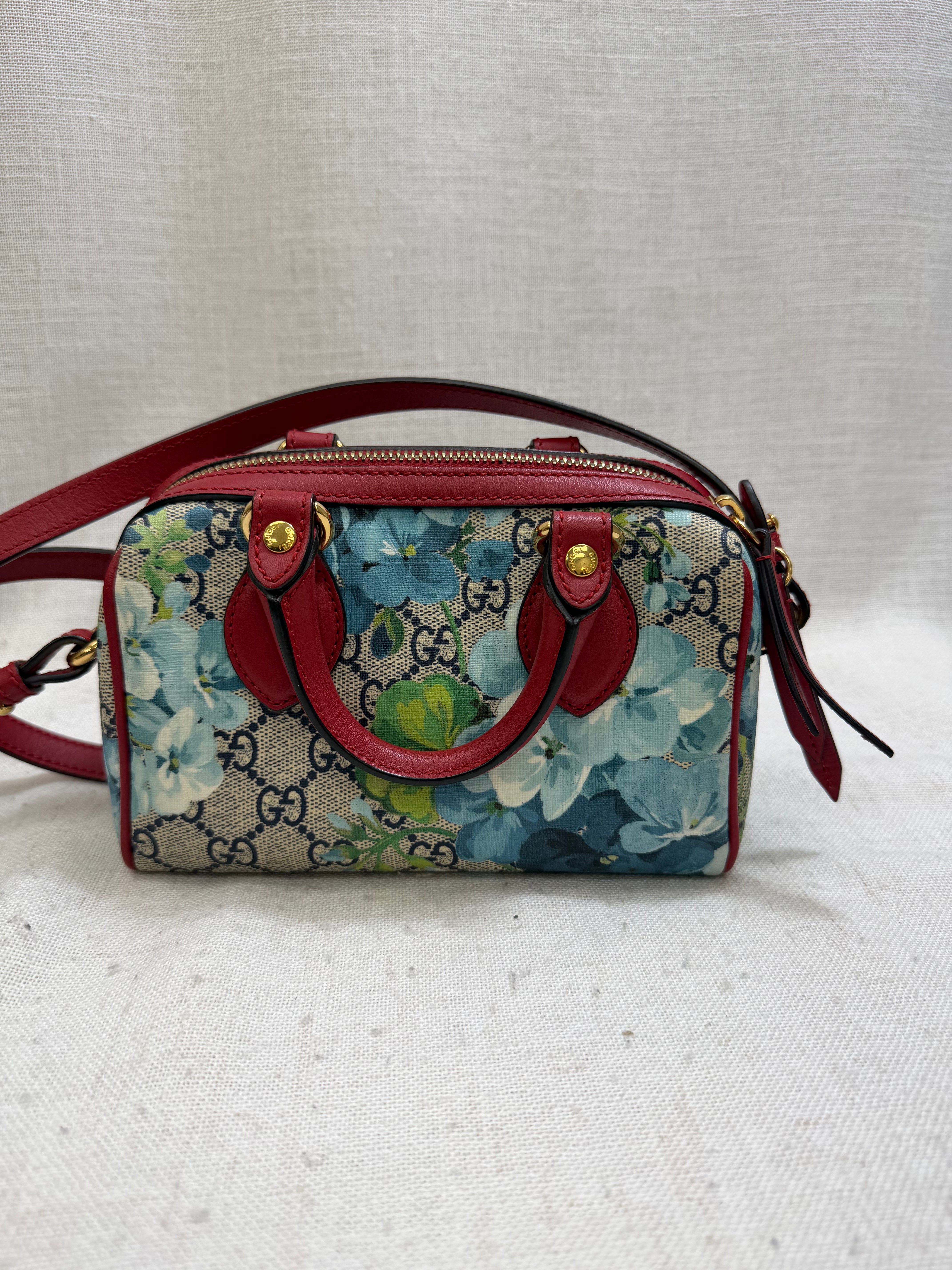 Gucci GG Supreme Blooms Boston Bag