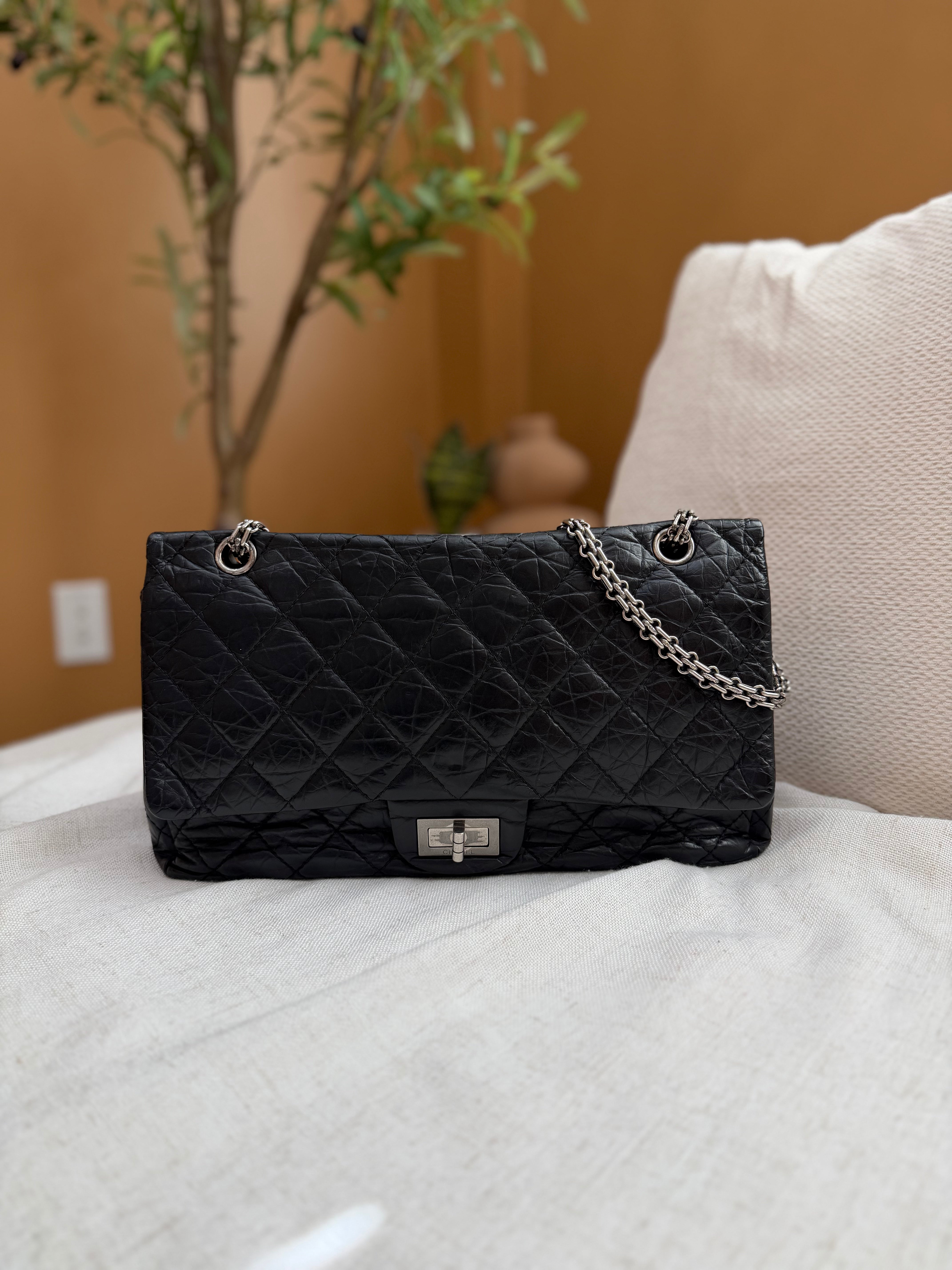 *DONS PRE-DROP* Chanel Black Crumpled Calfskin Quilted 2.55 Reissue Bag