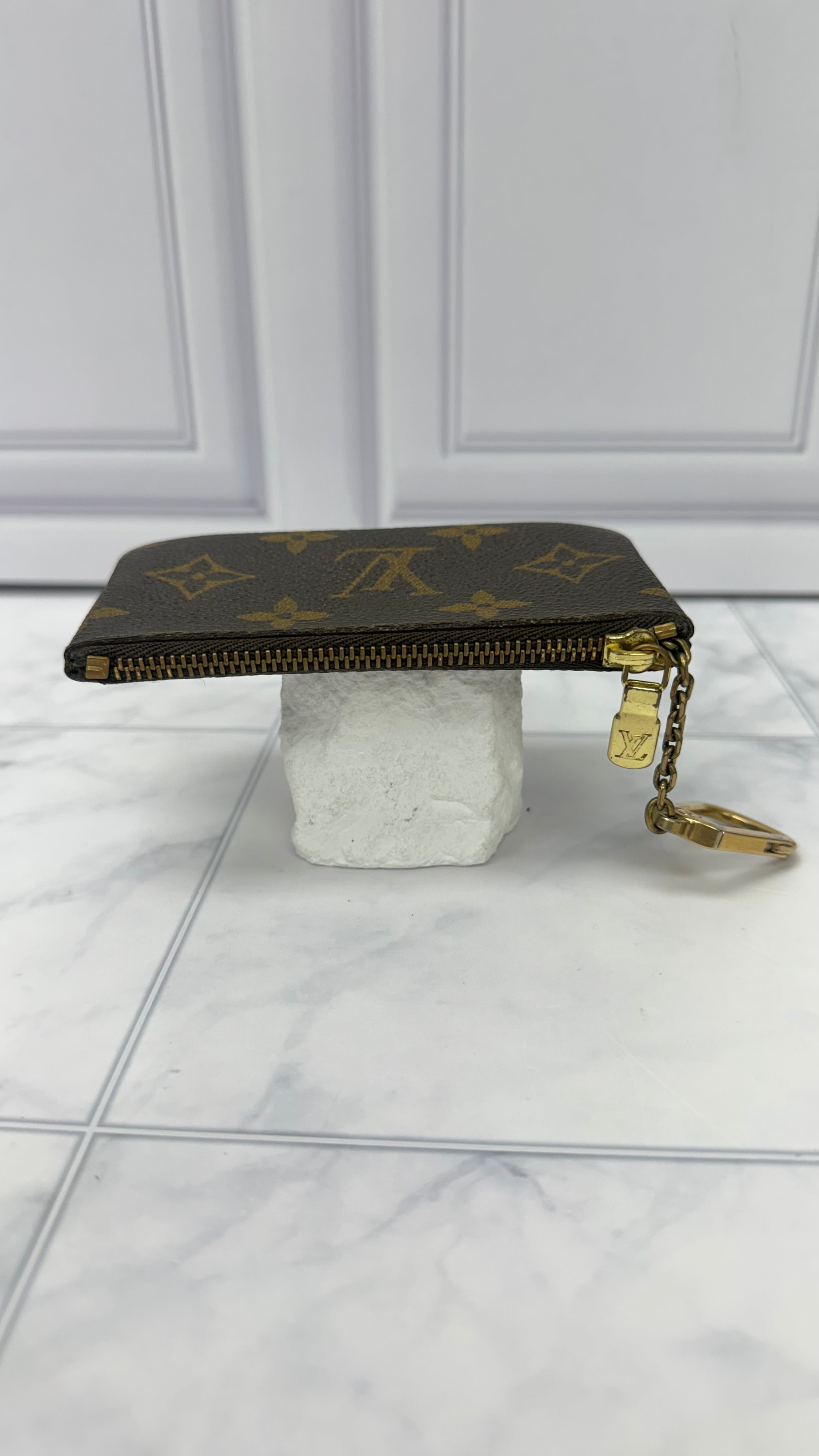 Louis Vuitton Monogram Key Cles