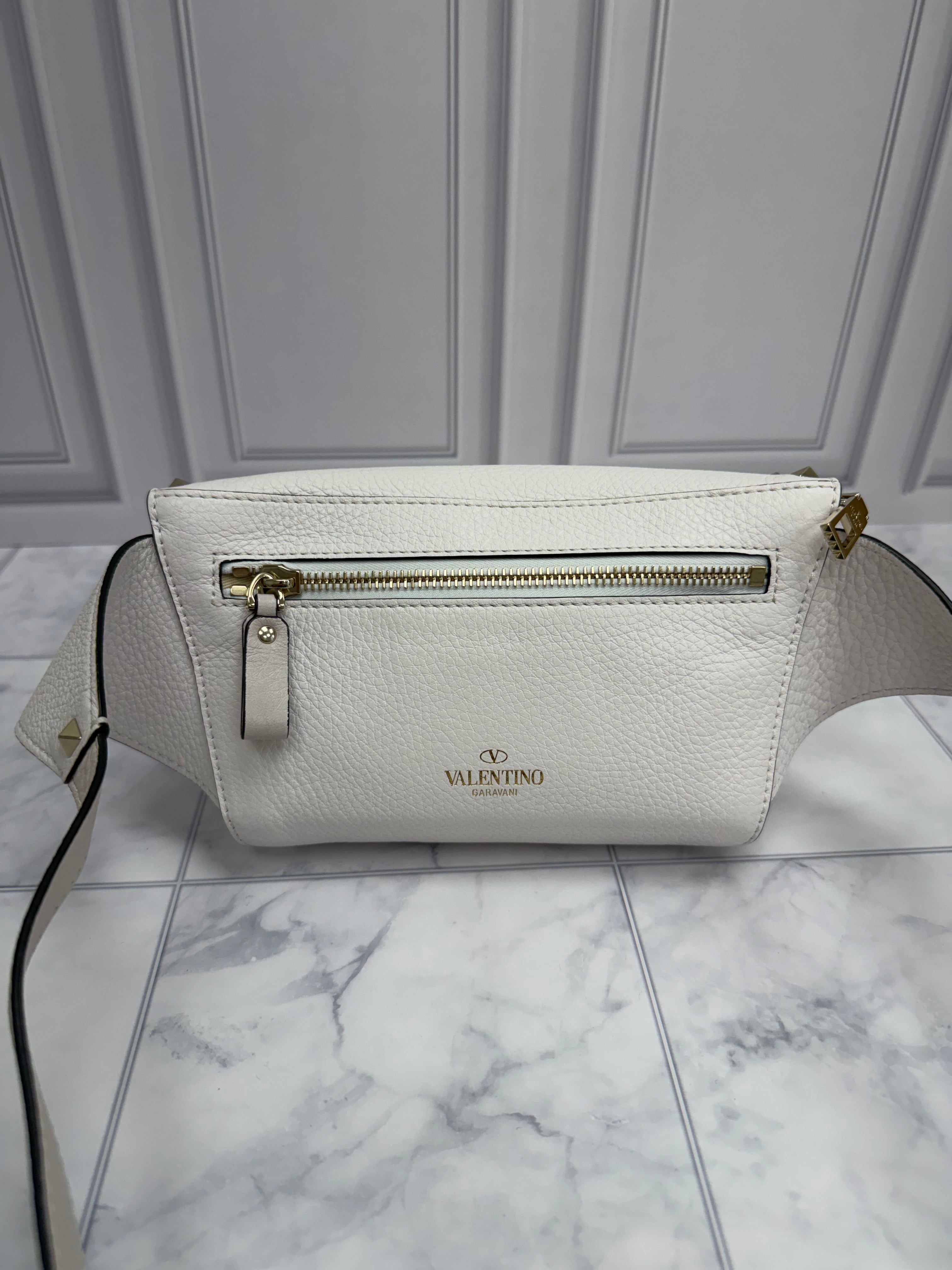 *DONS DROP* Valentino White Leather Rockstud Bumbag