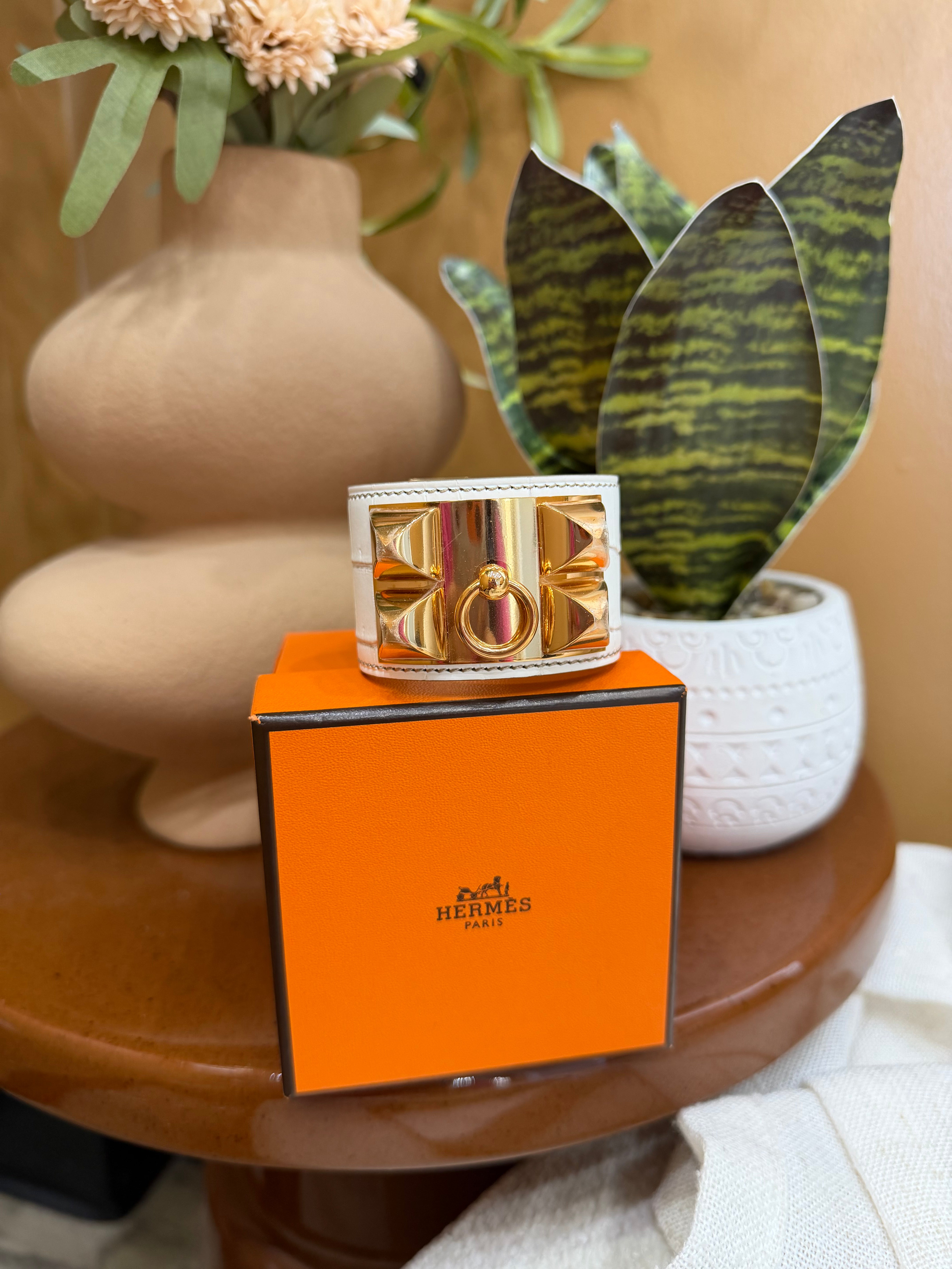 BRAND NEW- Hermes RARE White Matte Himalaya Crocodile Collier De Chien Bracelet