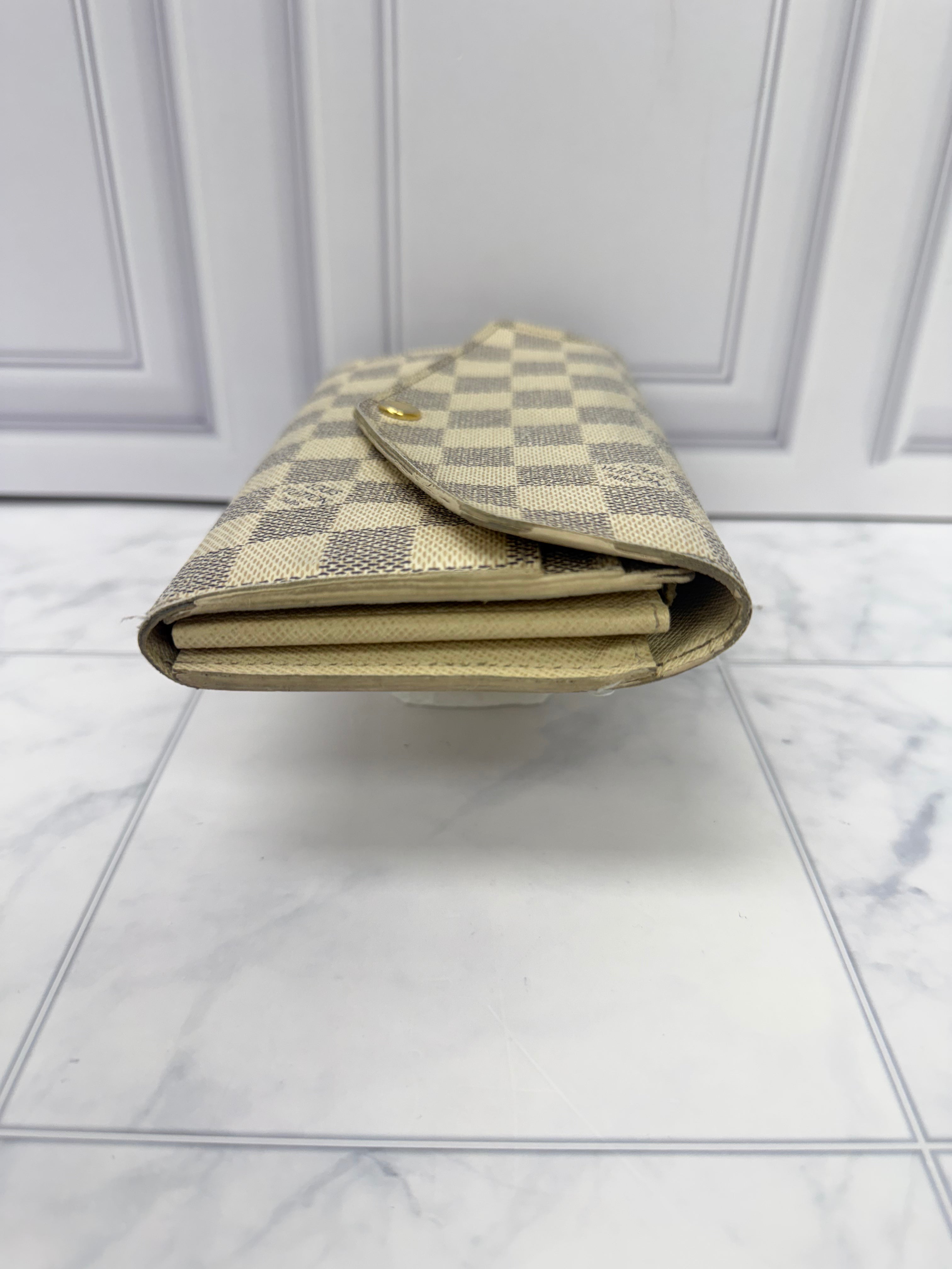Louis Vuitton Damier Azur Sarah Wallet