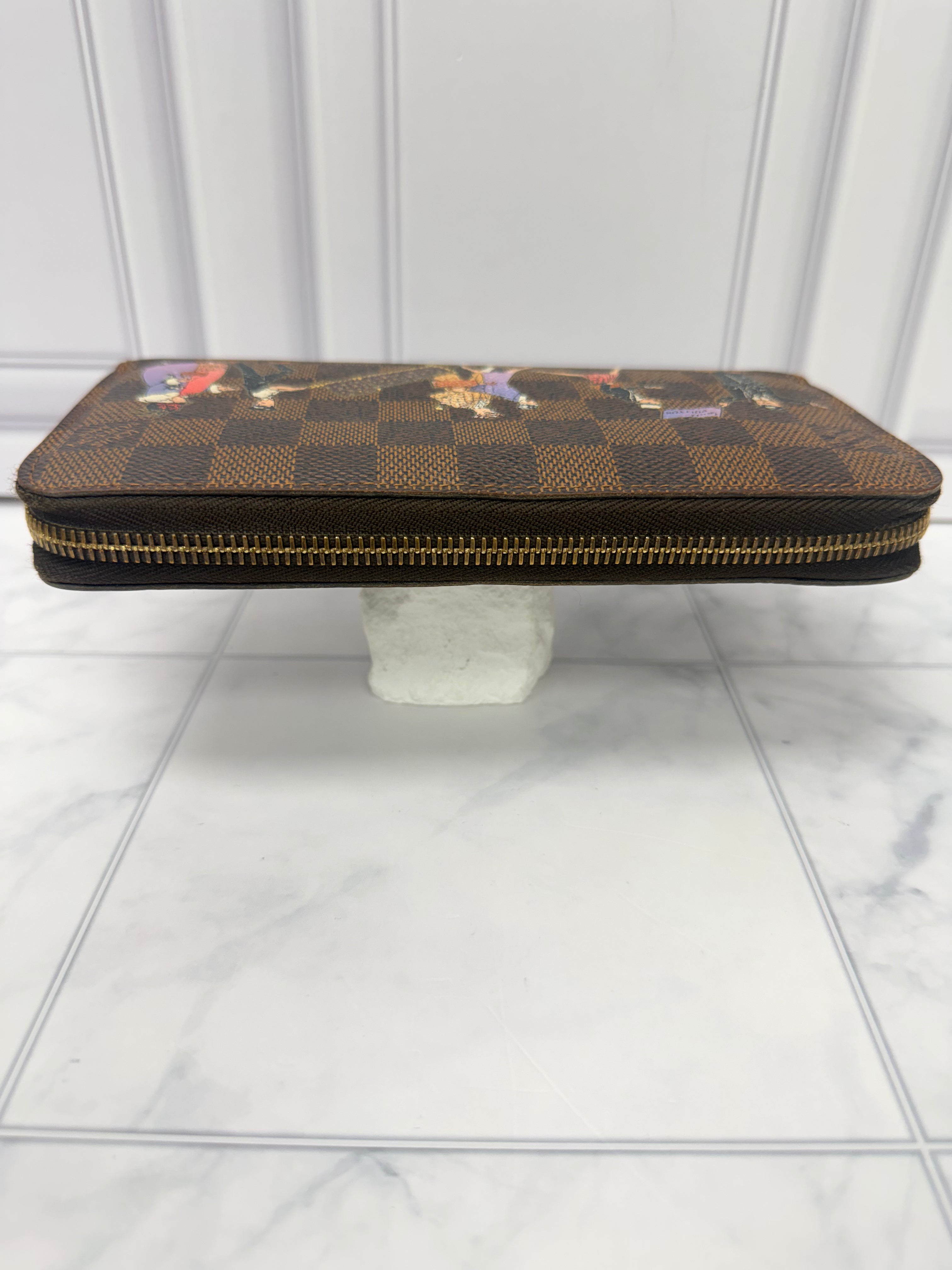 Louis Vuitton Damier Ebene Illustre Zippy Wallet