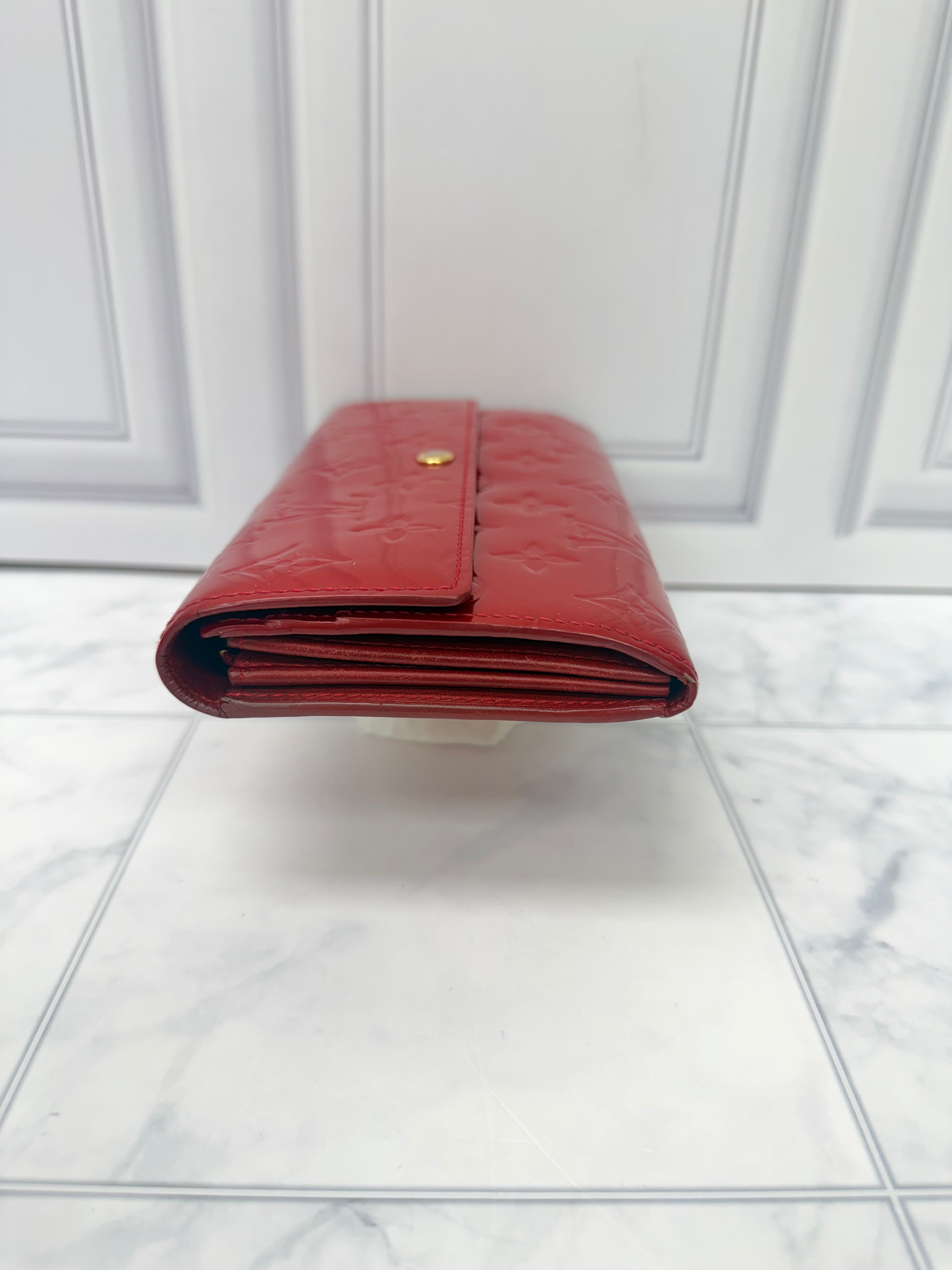 Louis Vuitton Red Vernis Leather Sarah Wallet