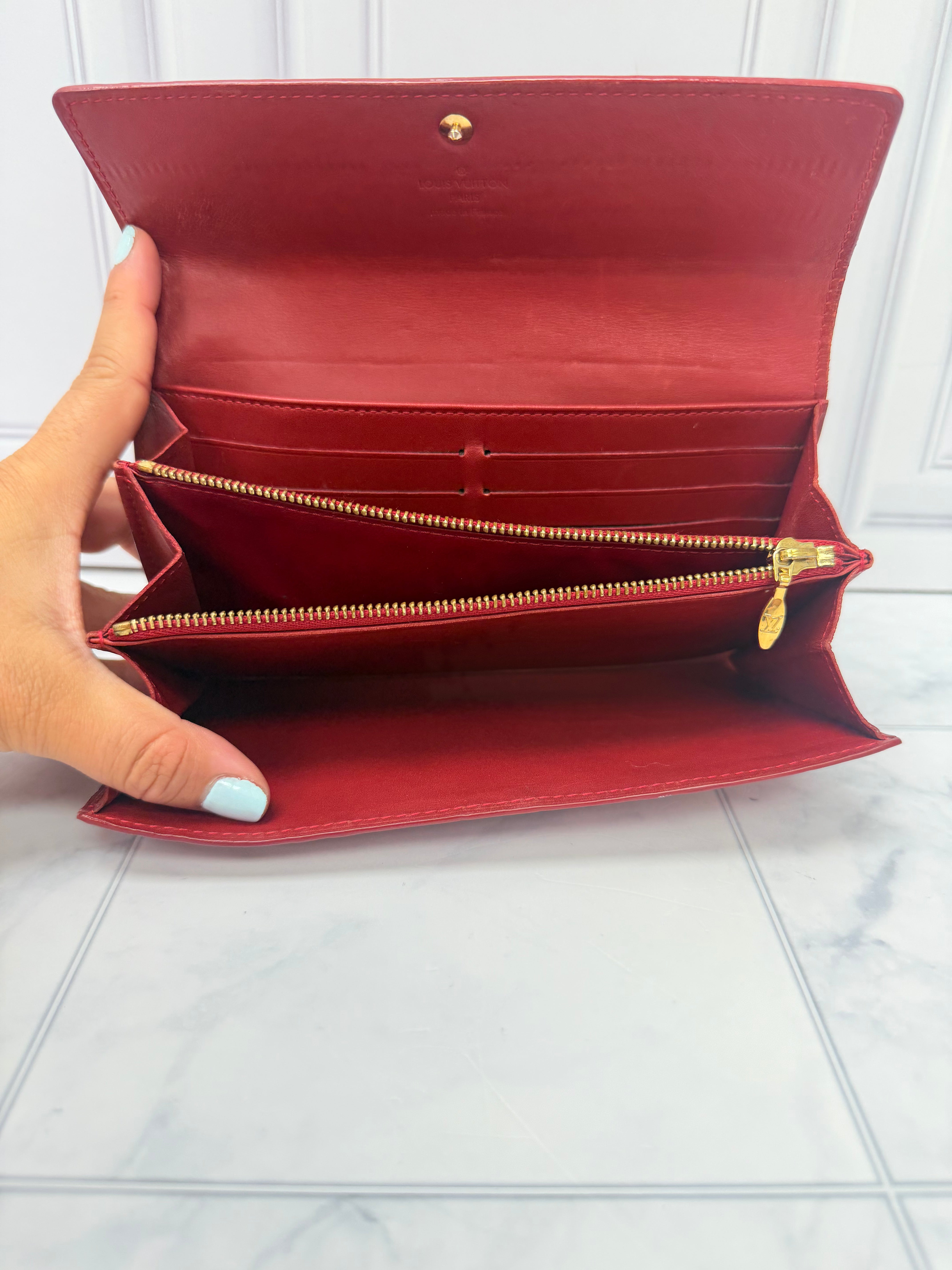 Louis Vuitton Red Vernis Leather Sarah Wallet