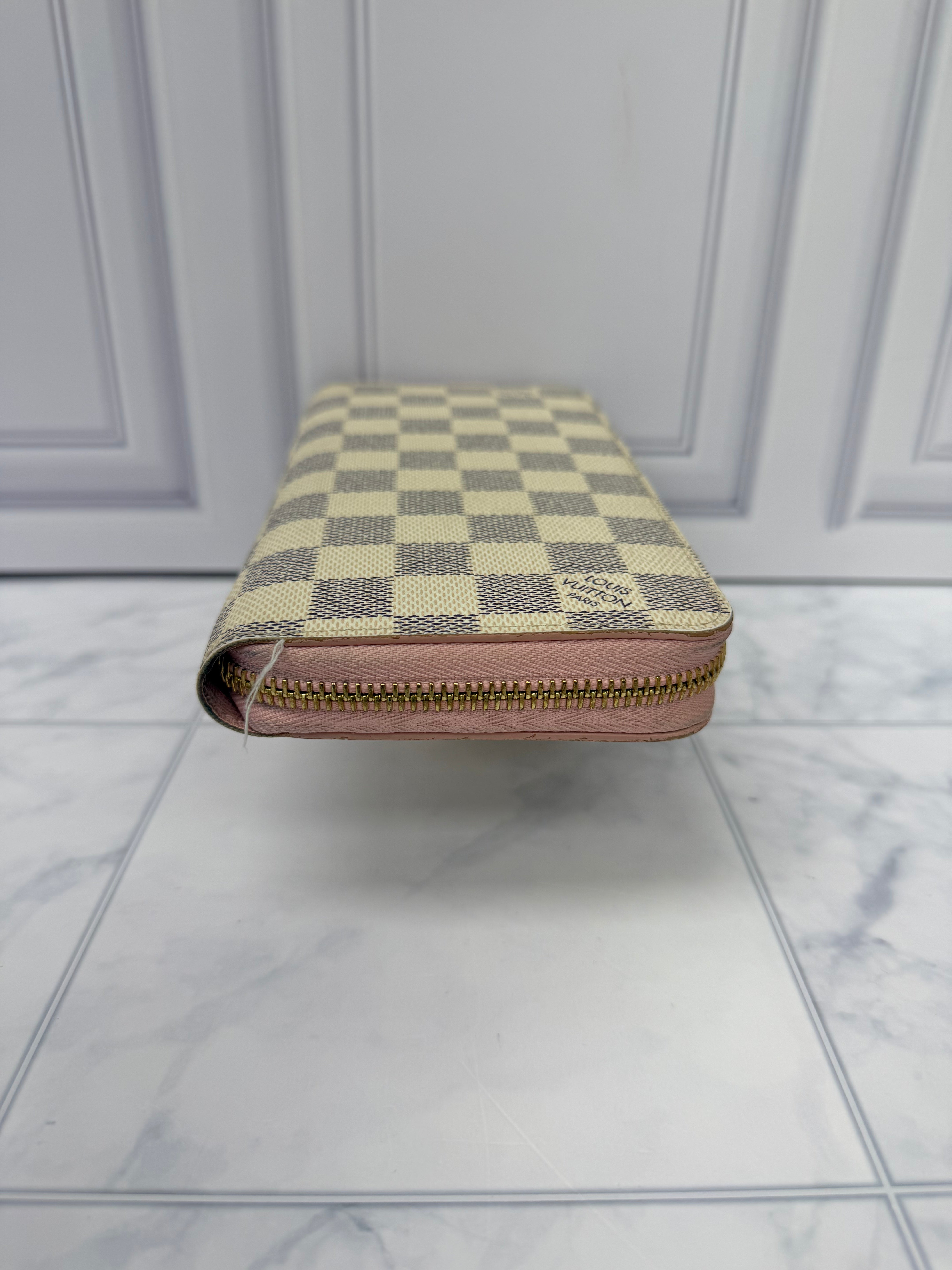 Louis Vuitton Damier Azur Zippy Wallet
