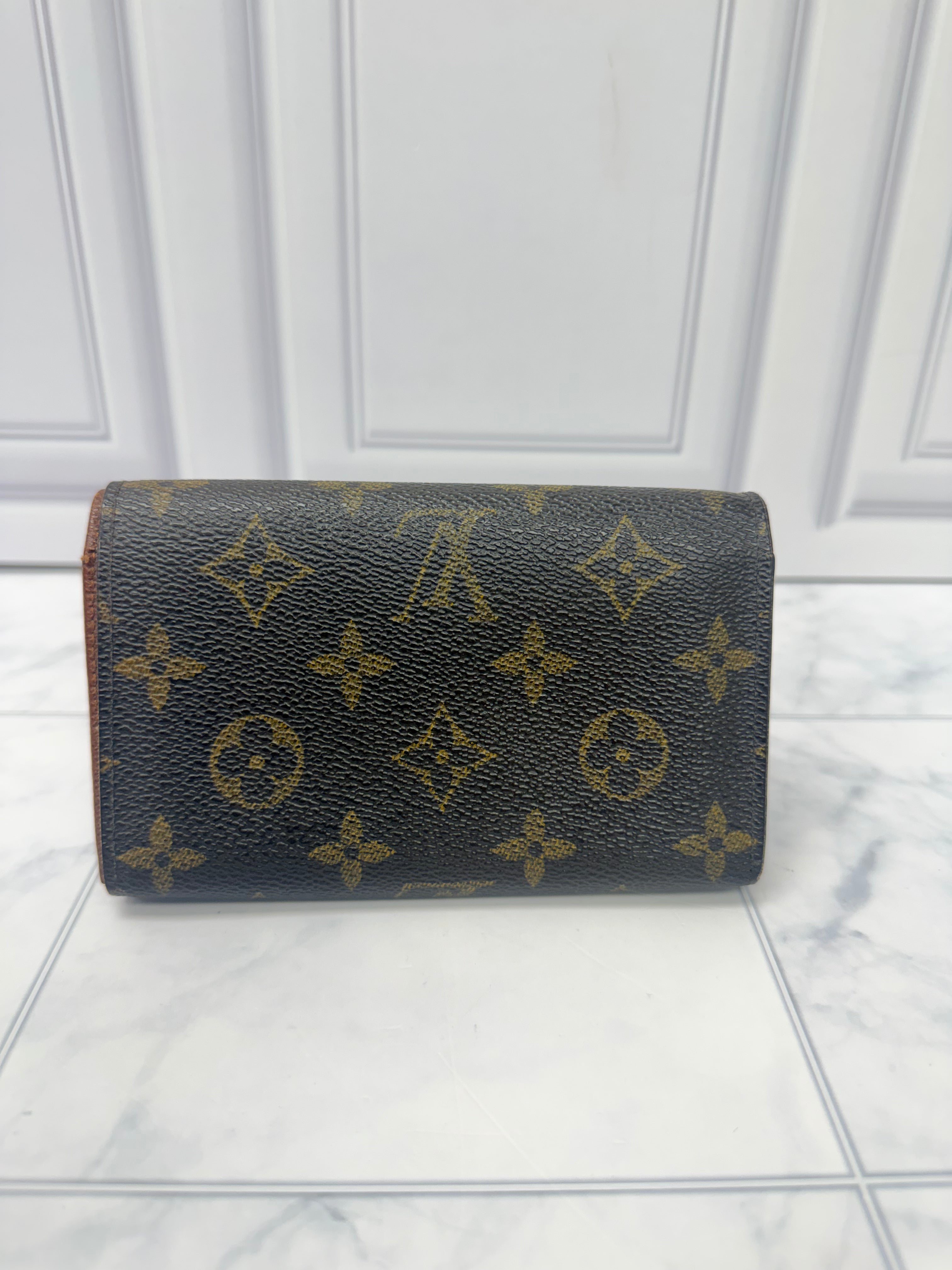 Louis Vuitton Monogram Porte Monnaie Tresor Wallet
