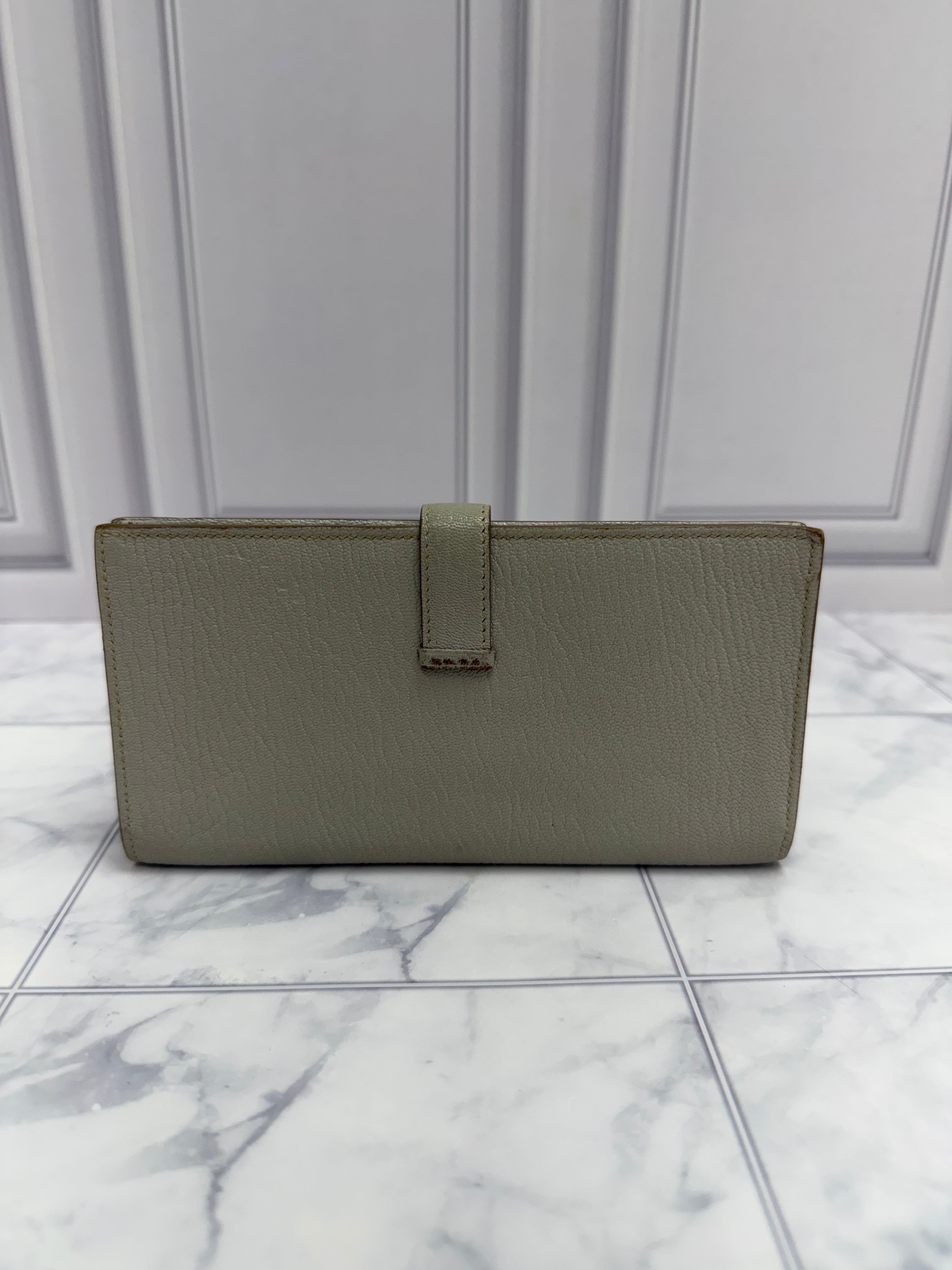 *DONS DROP* Hermes Grey Leather Bearn Wallet