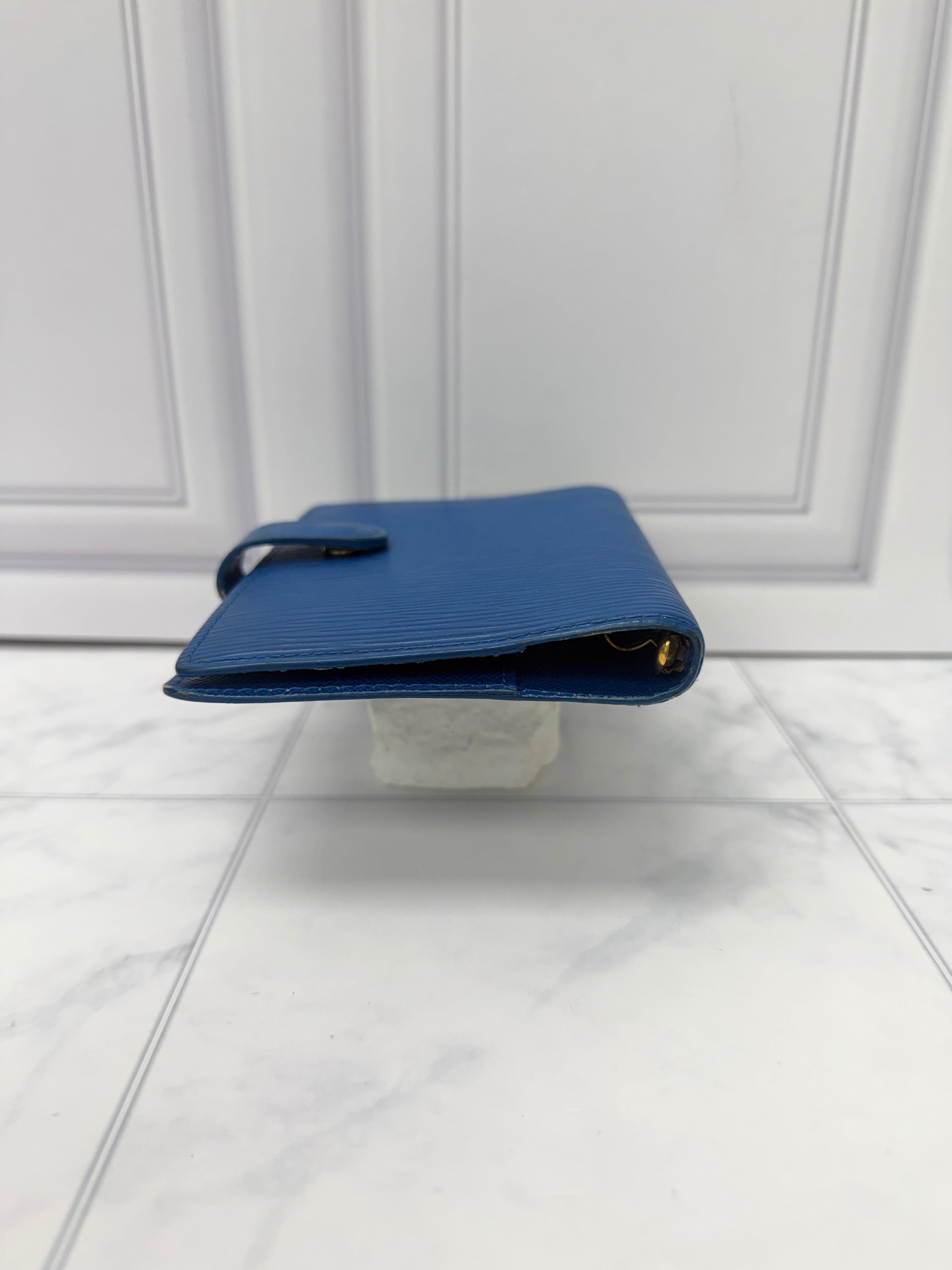 Louis Vuitton Blue Epi Leather Passport Agenda Cover PM