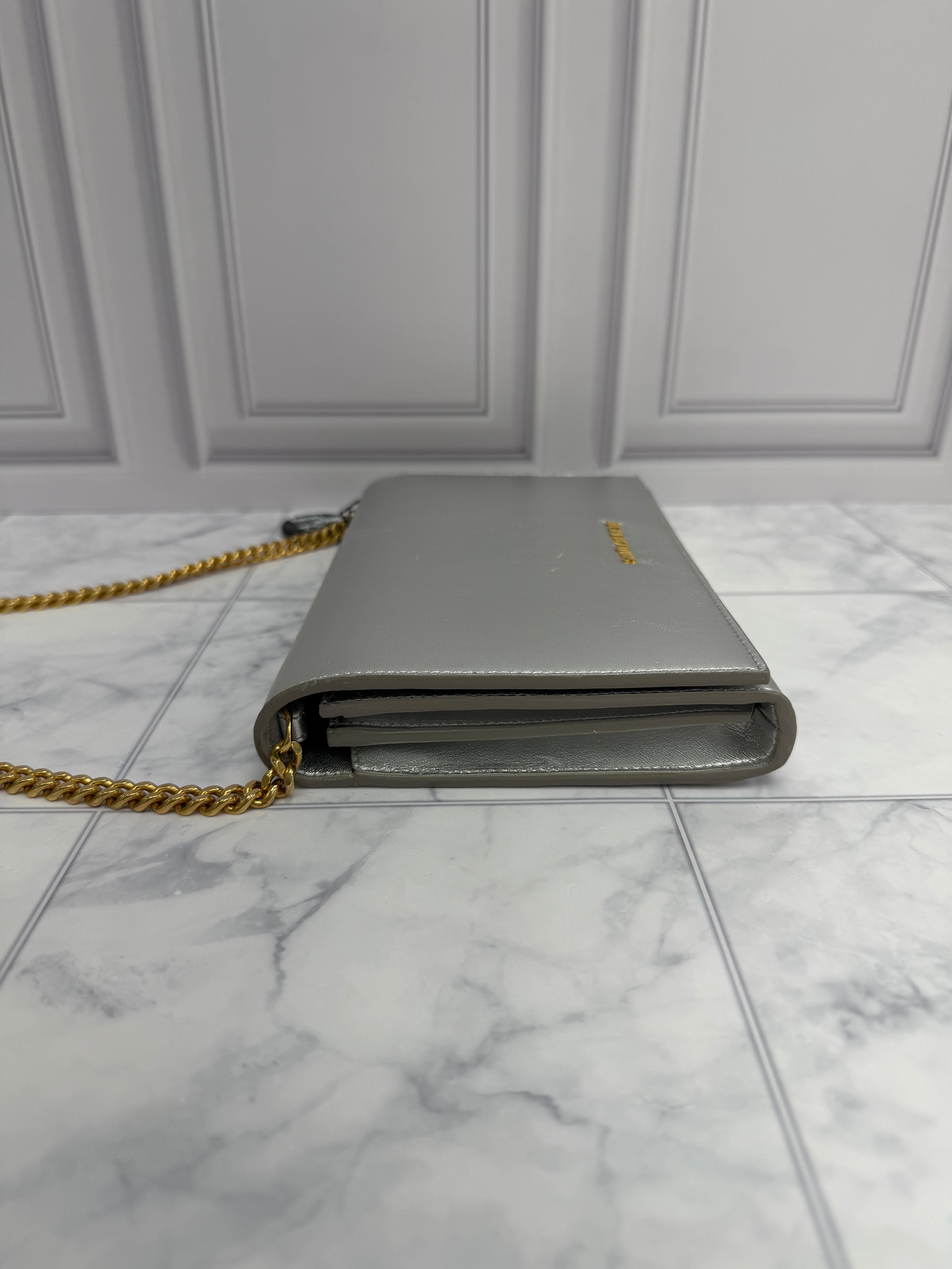 *DONS DROP* Saint Laurent YSL Metallic Silver Calfskin Chain Shoulder Bag