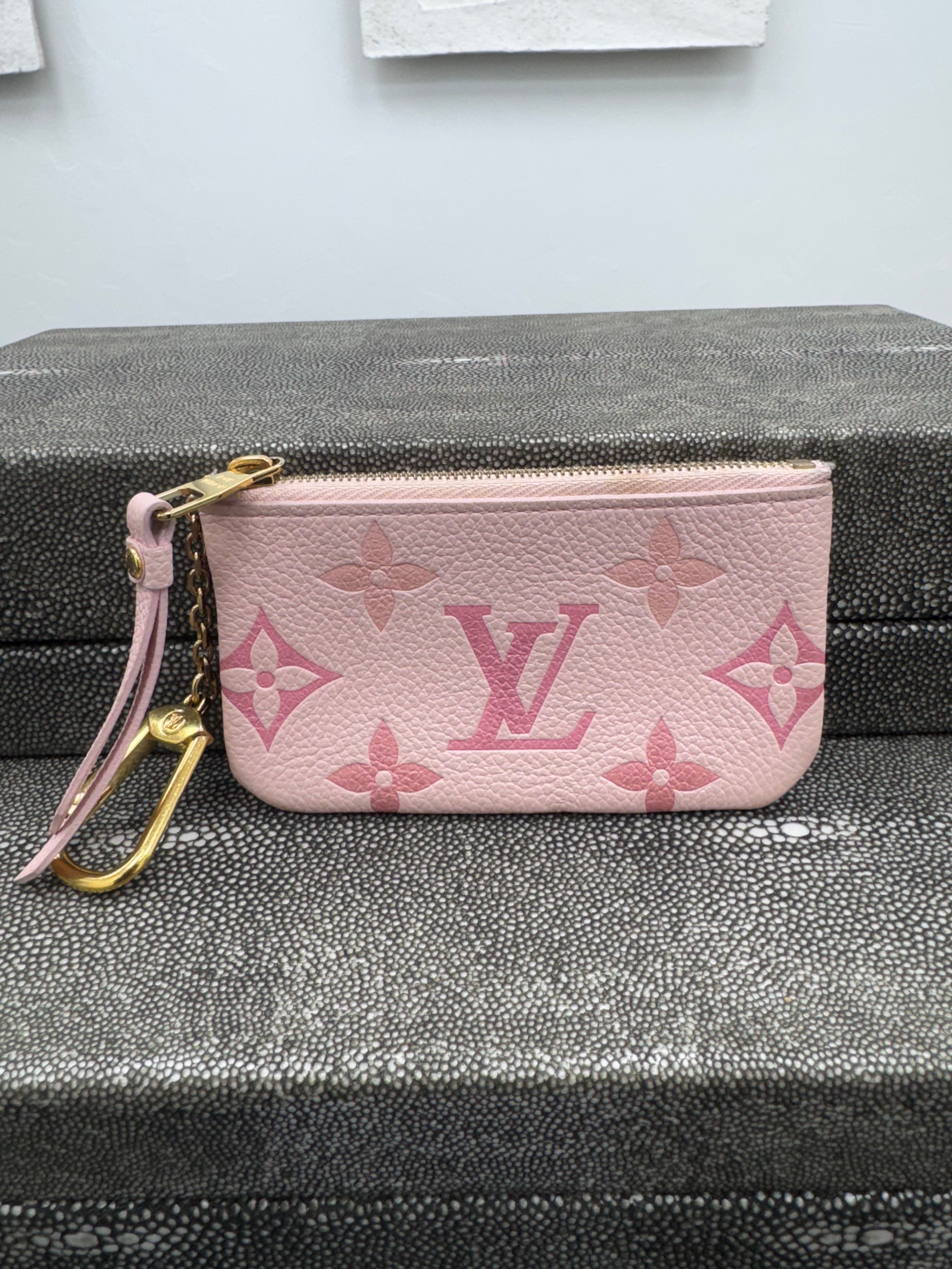 Louis Vuitton Pink Empreinte Leather Giant By The Pool Key Cles