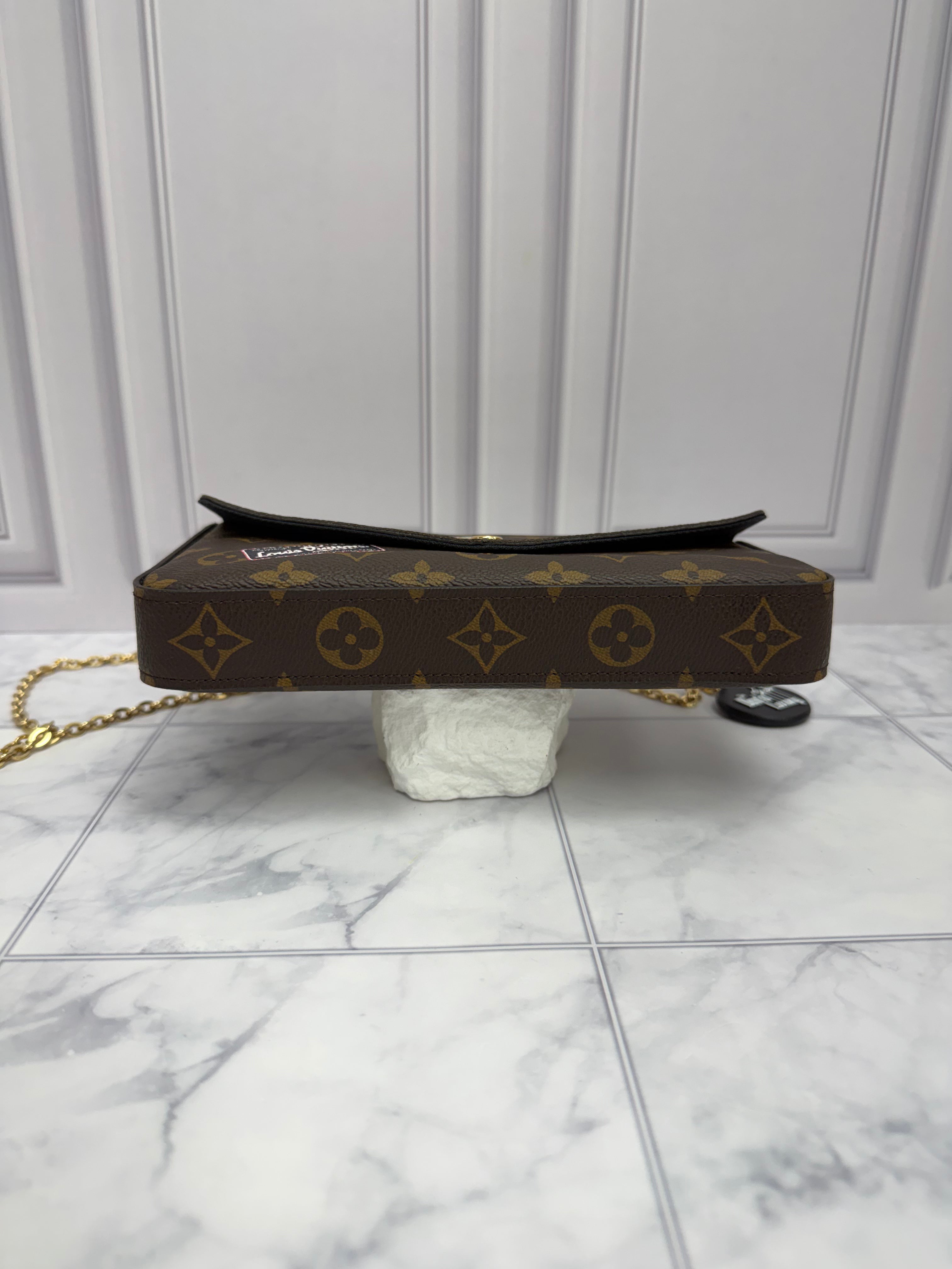 *DONS DROP* Louis Vuitton Monogram My LV World Tour Felicie Pochette Chain Crossbody