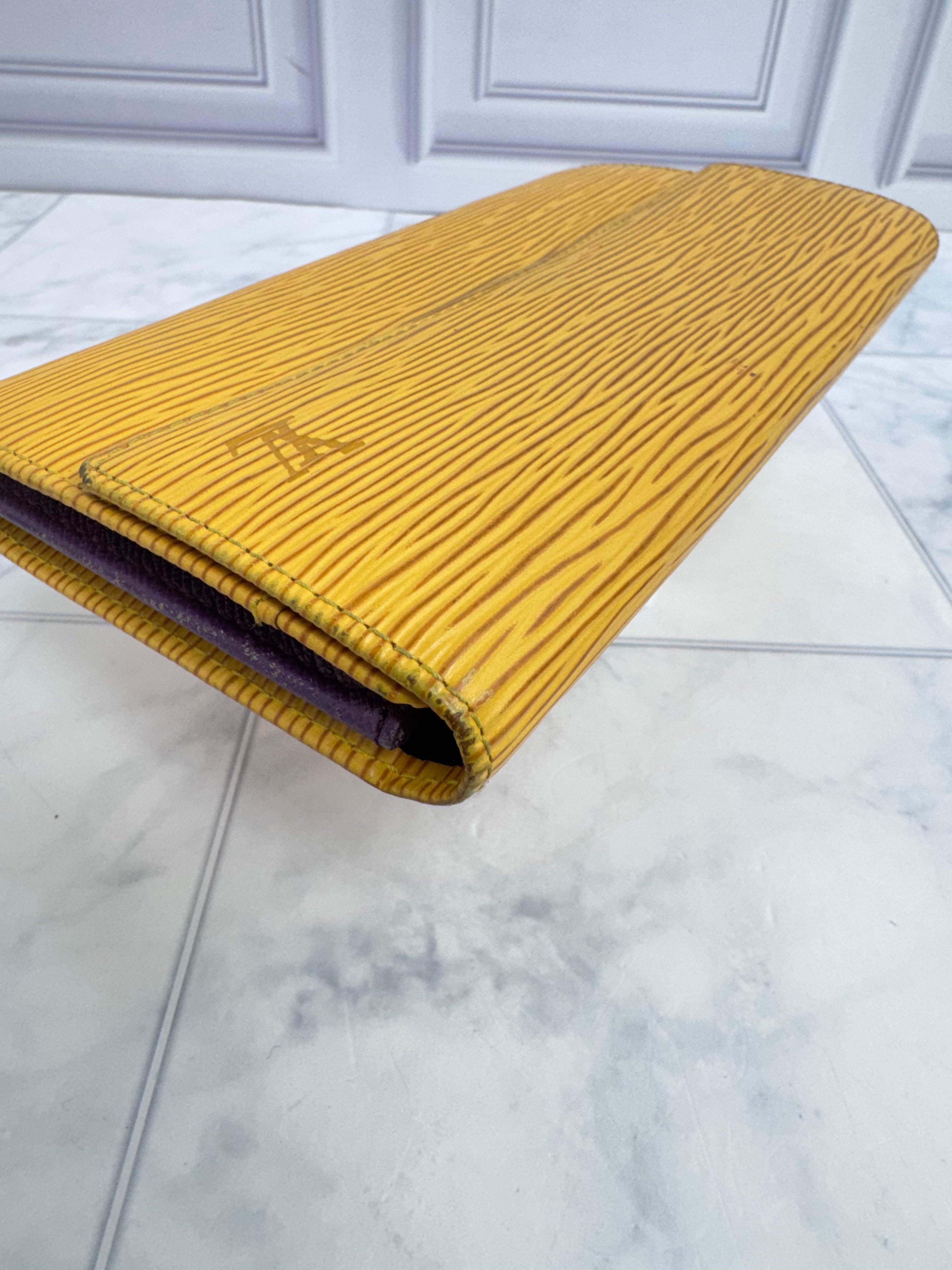 Louis Vuitton Yellow Epi Leather Sarah Wallet