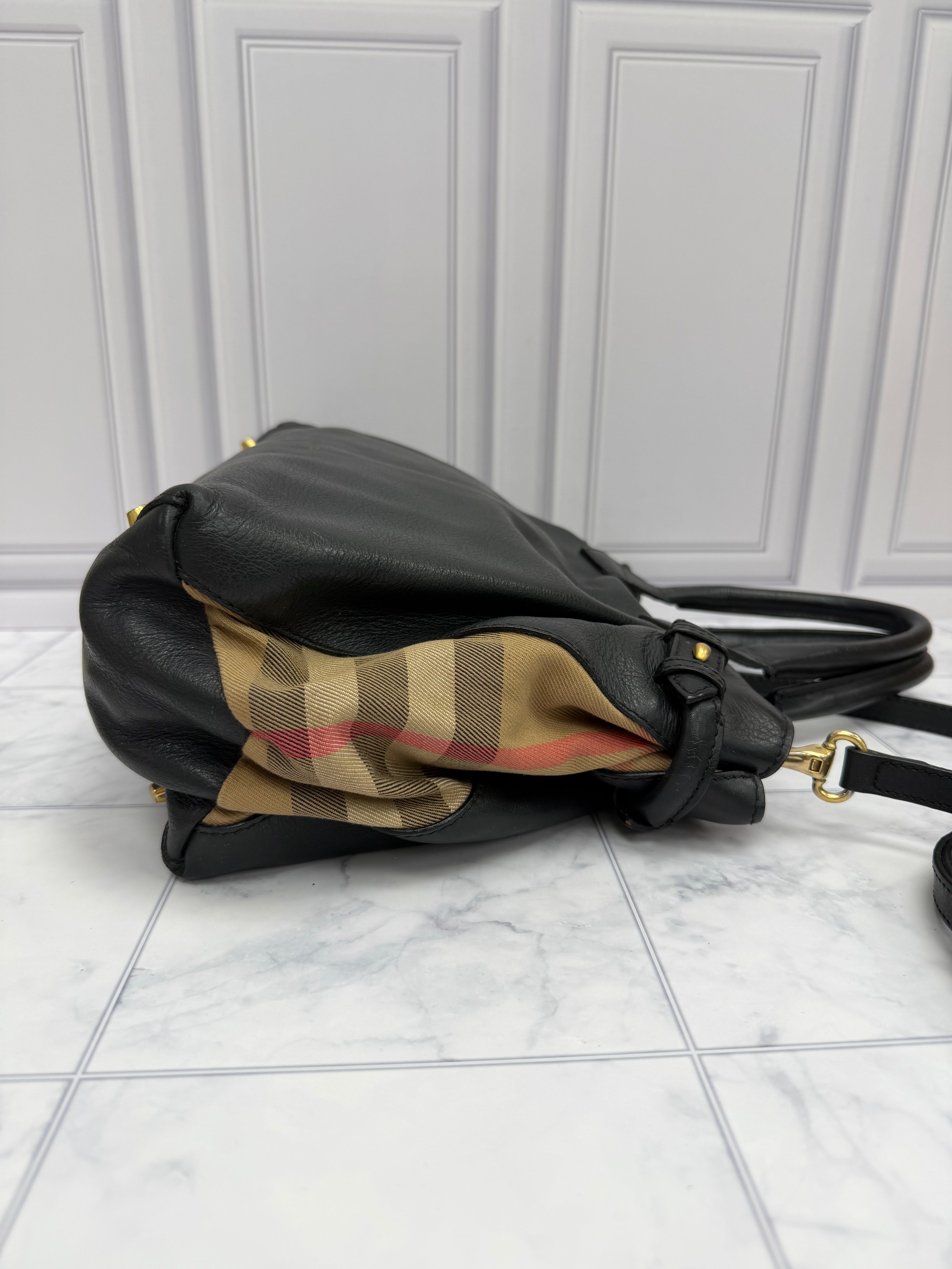 *DONS DROP* Burberry Black Leather Banner Tote Bag