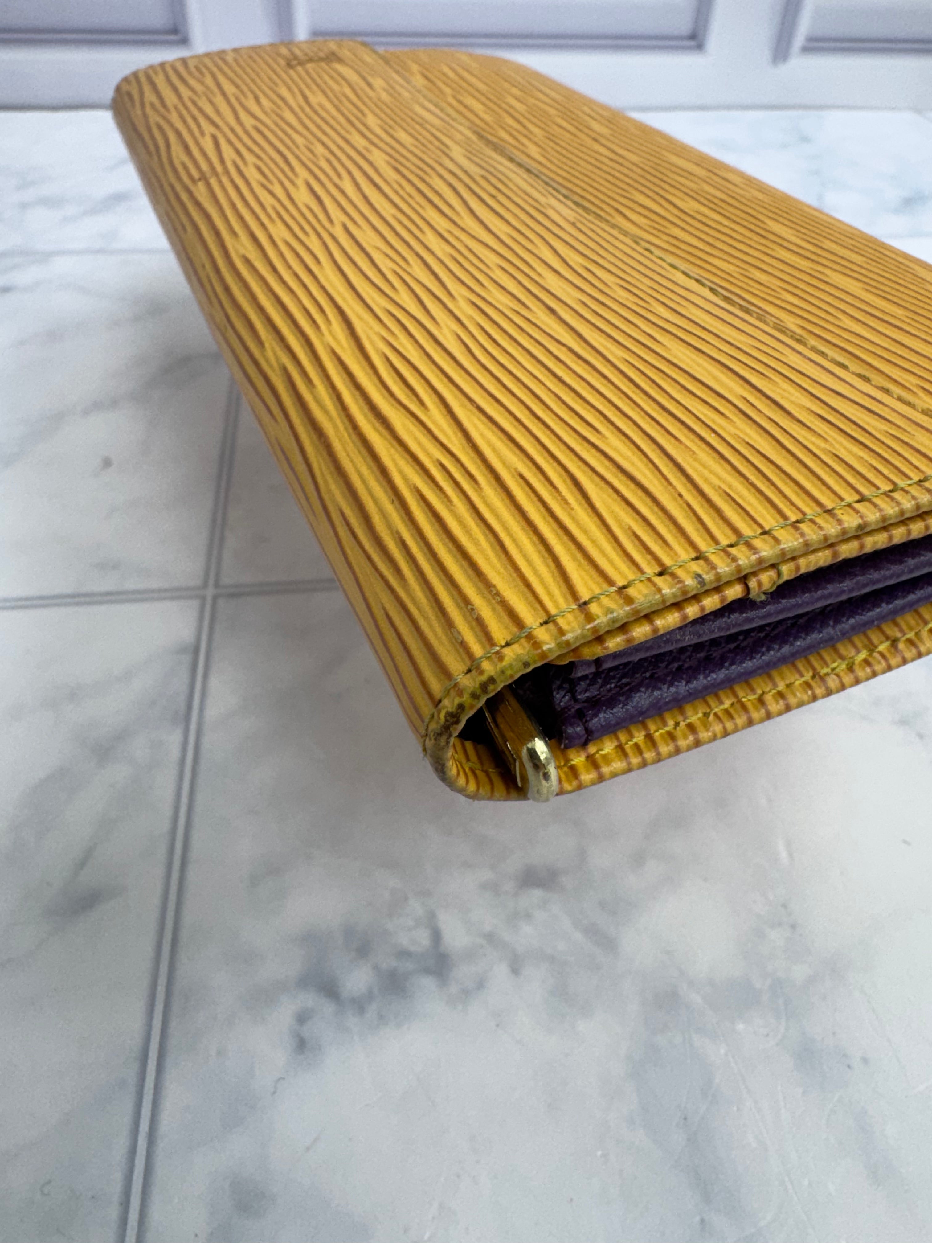 Louis Vuitton Yellow Epi Leather Sarah Wallet
