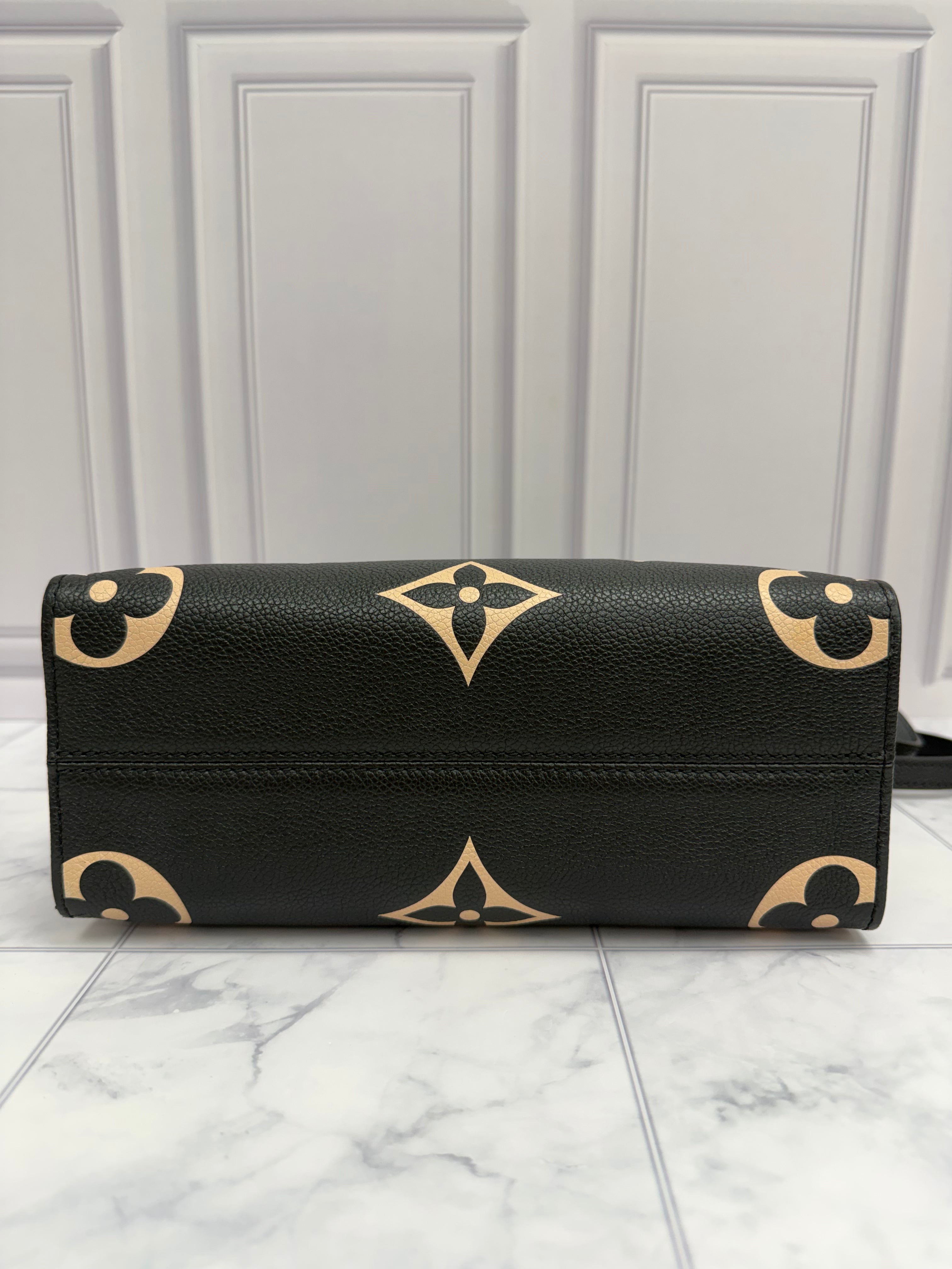 *DONS DROP* Louis Vuitton Black & Cream Giant Empreinte On The Go PM Bag