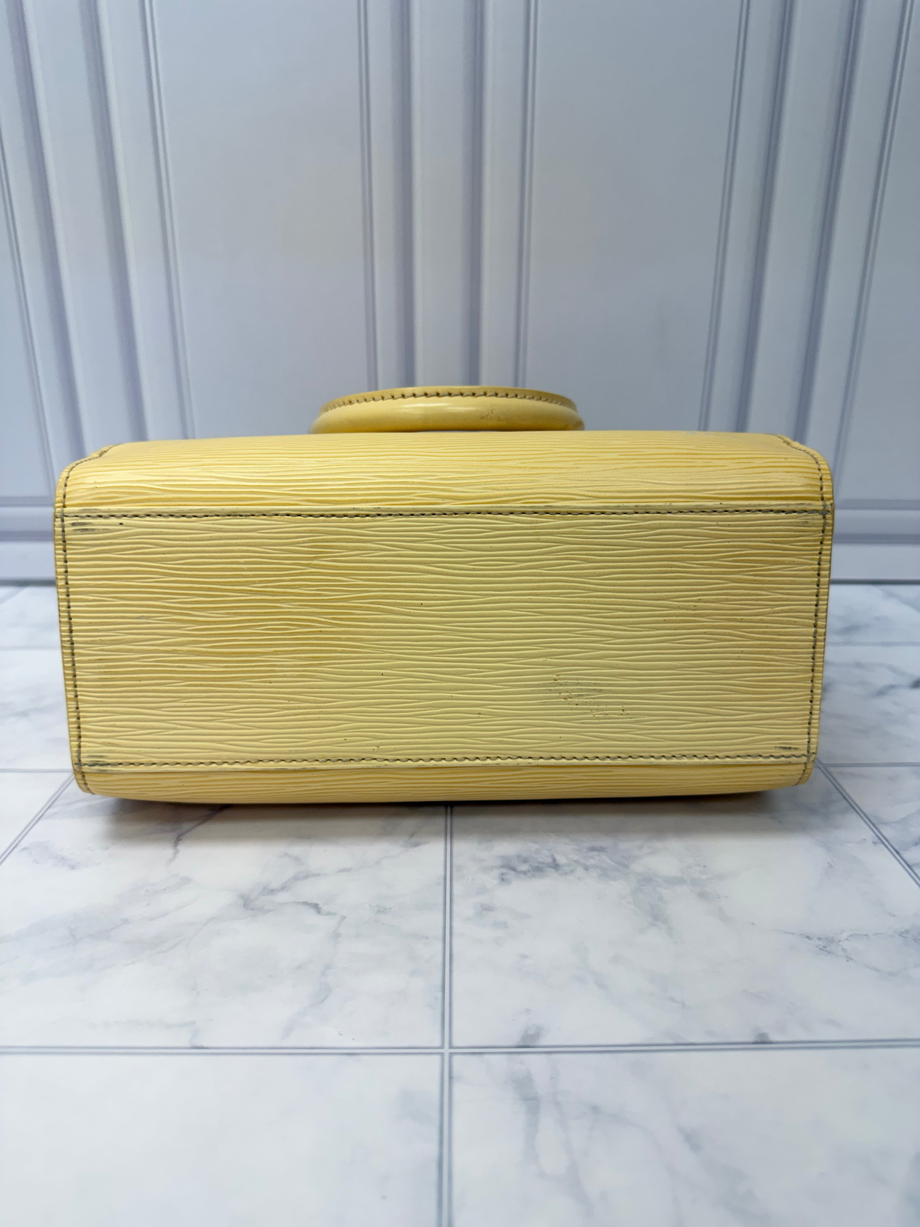 Louis Vuitton Butter Yellow Epi Leather Pont Neuf Handbag