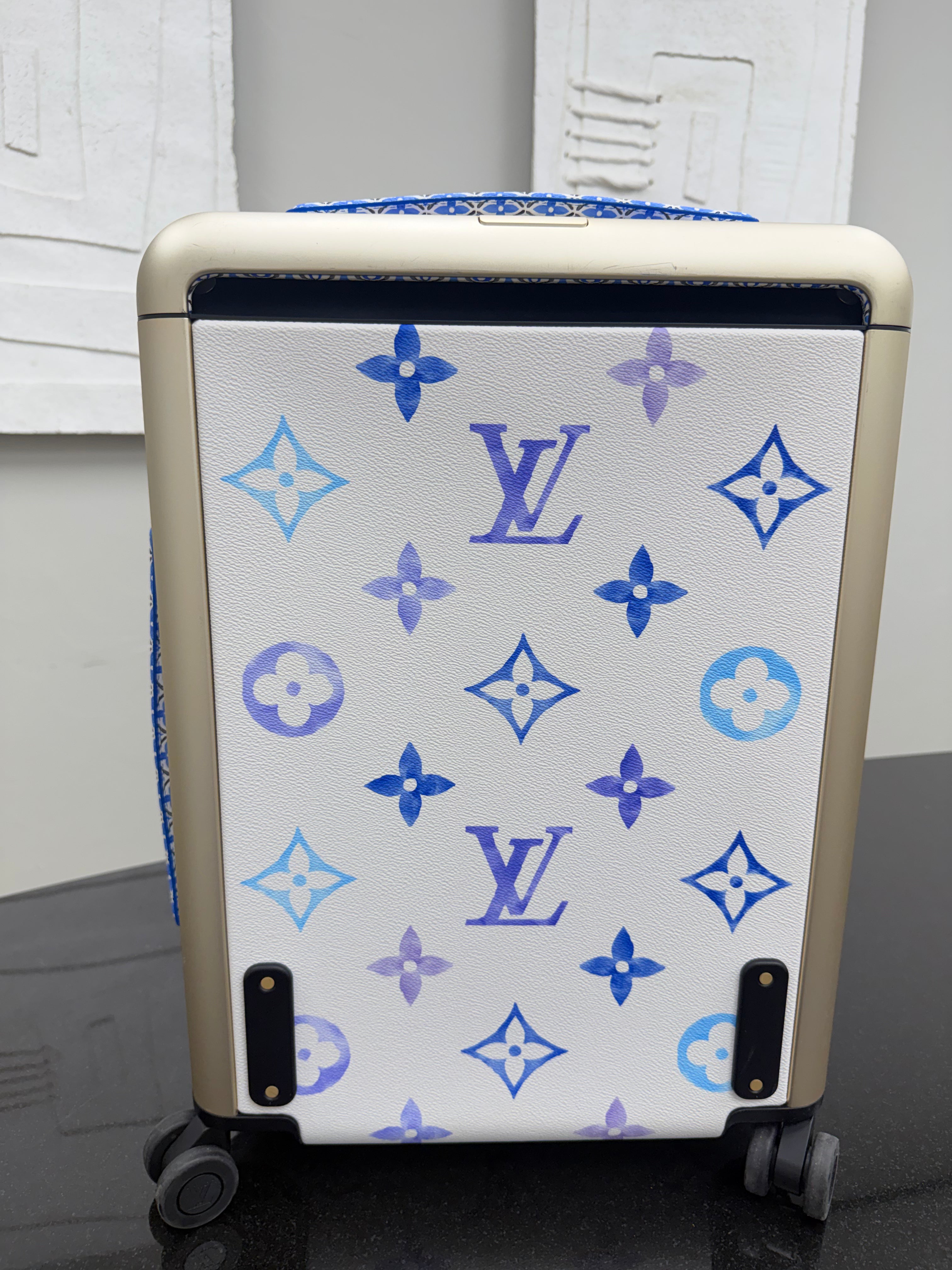 Louis Vuitton White And Blue Monogram By the Pool Horizon 55 Rolling Luggage
