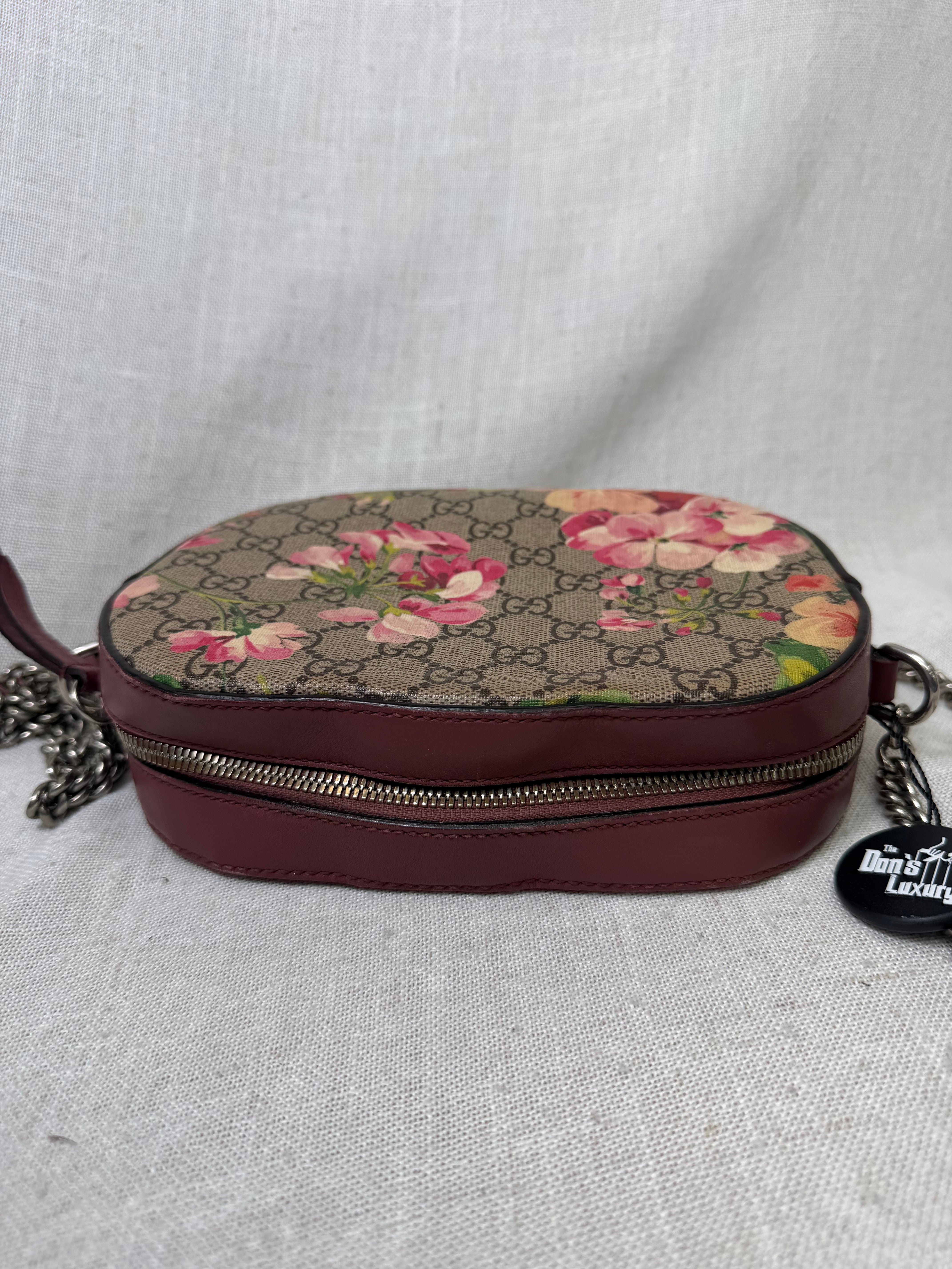 Gucci Blooms GG Supreme Chain Crossbody Bag