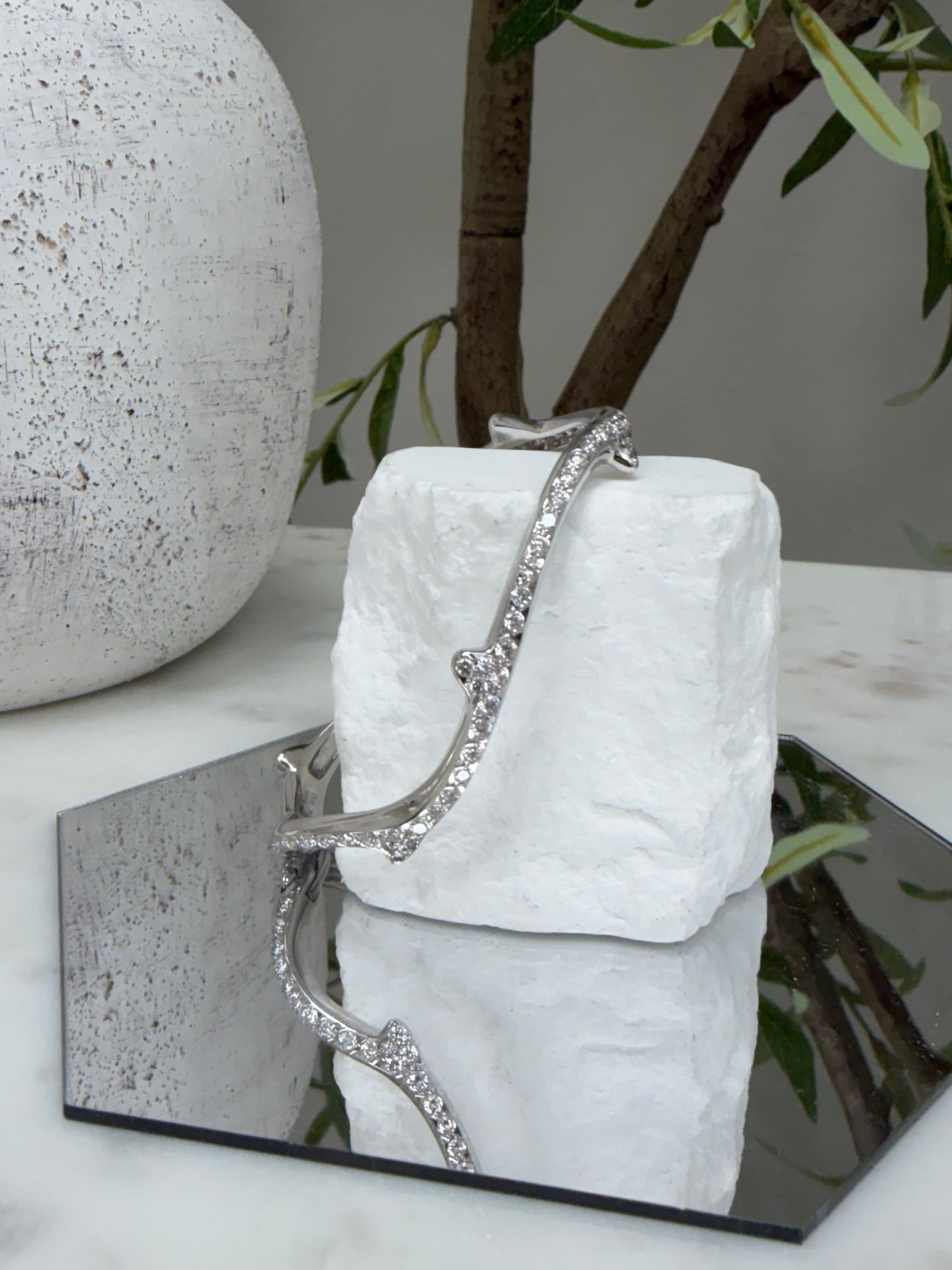 Christian Dior 18k White Gold And Diamonds Bois De Rose Bangle Bracelet