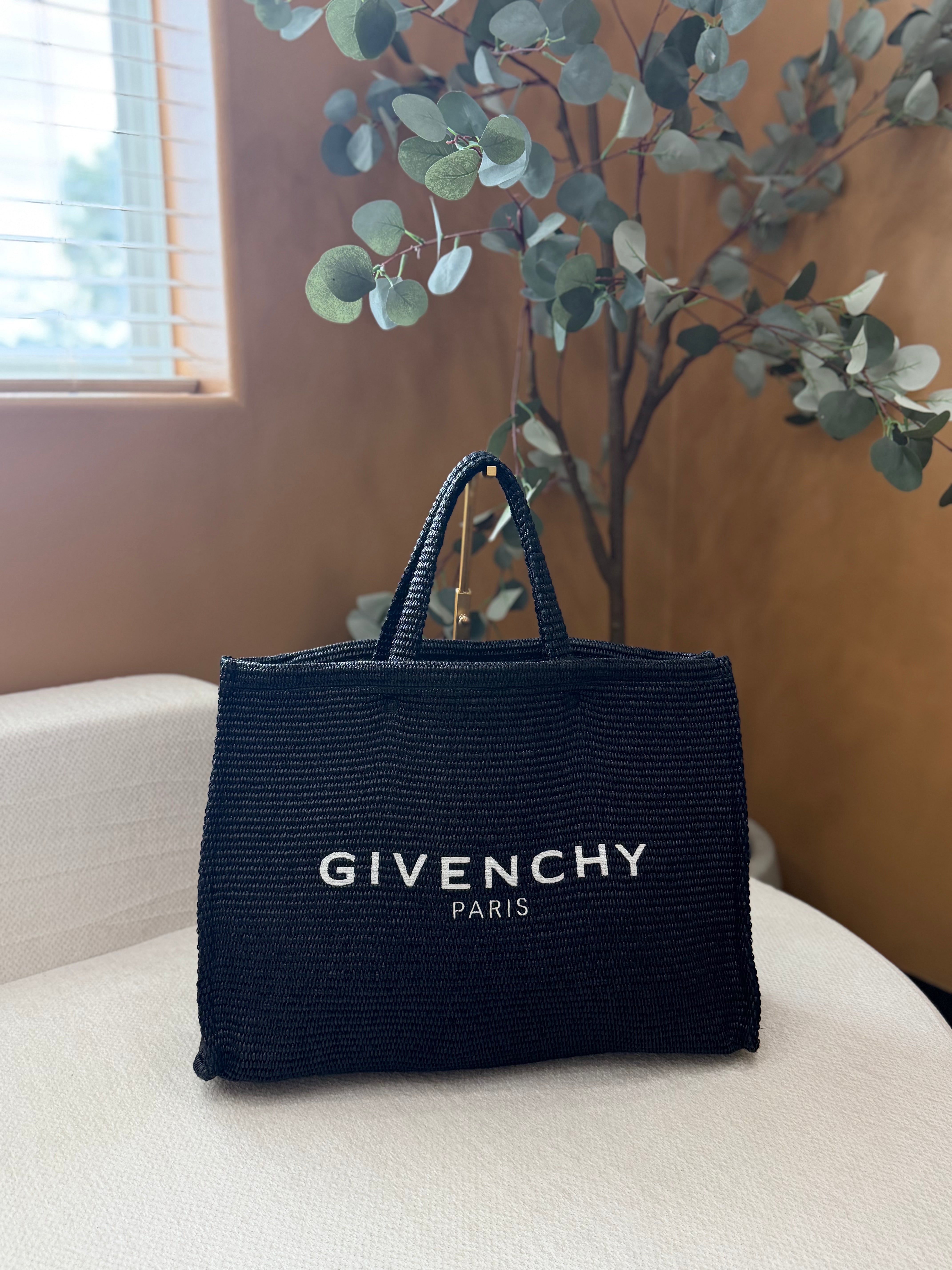 Givenchy Black Raffia G-Tote Medium Tote Bag