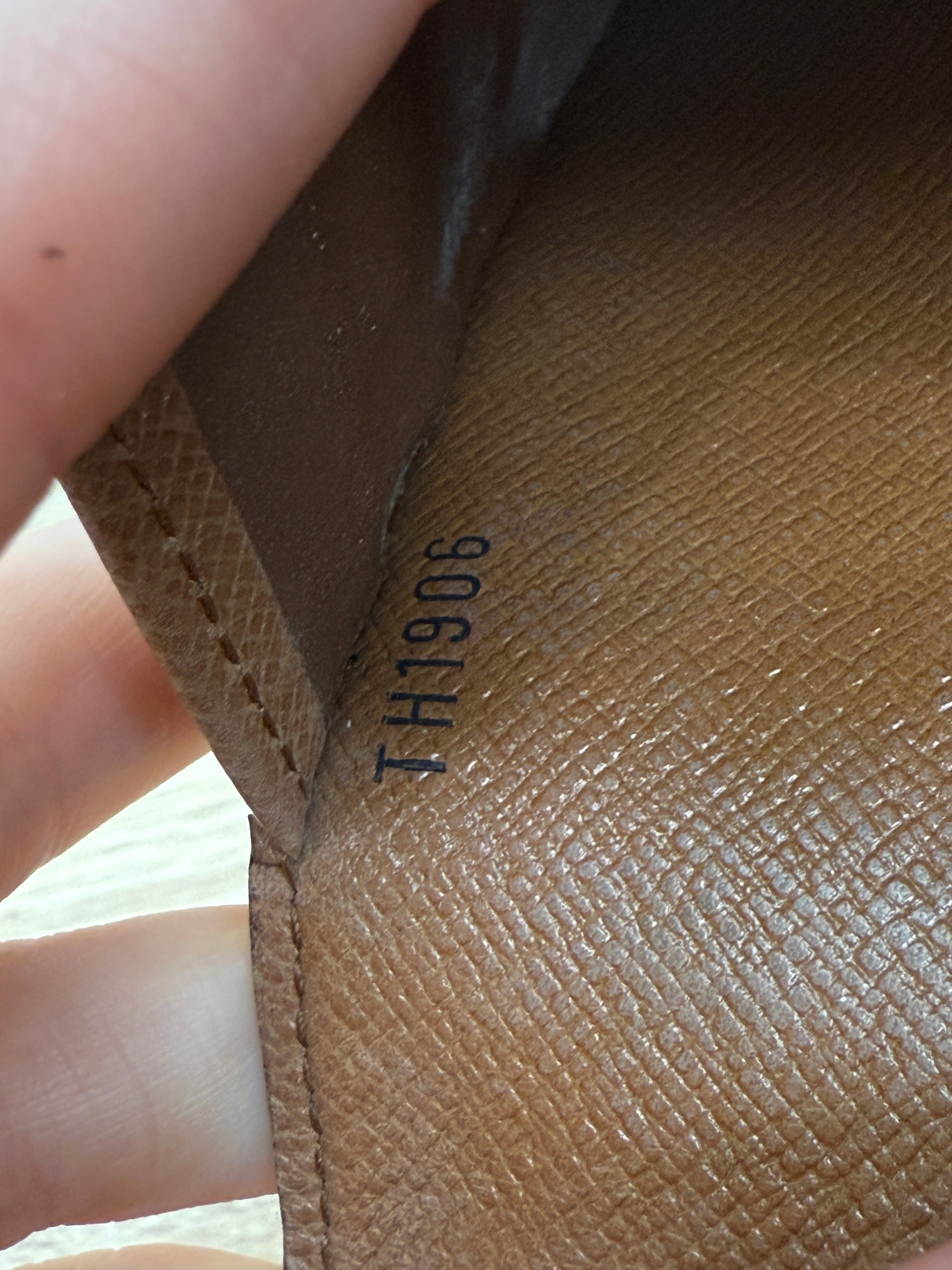 Louis Vuitton Monogram International Wallet