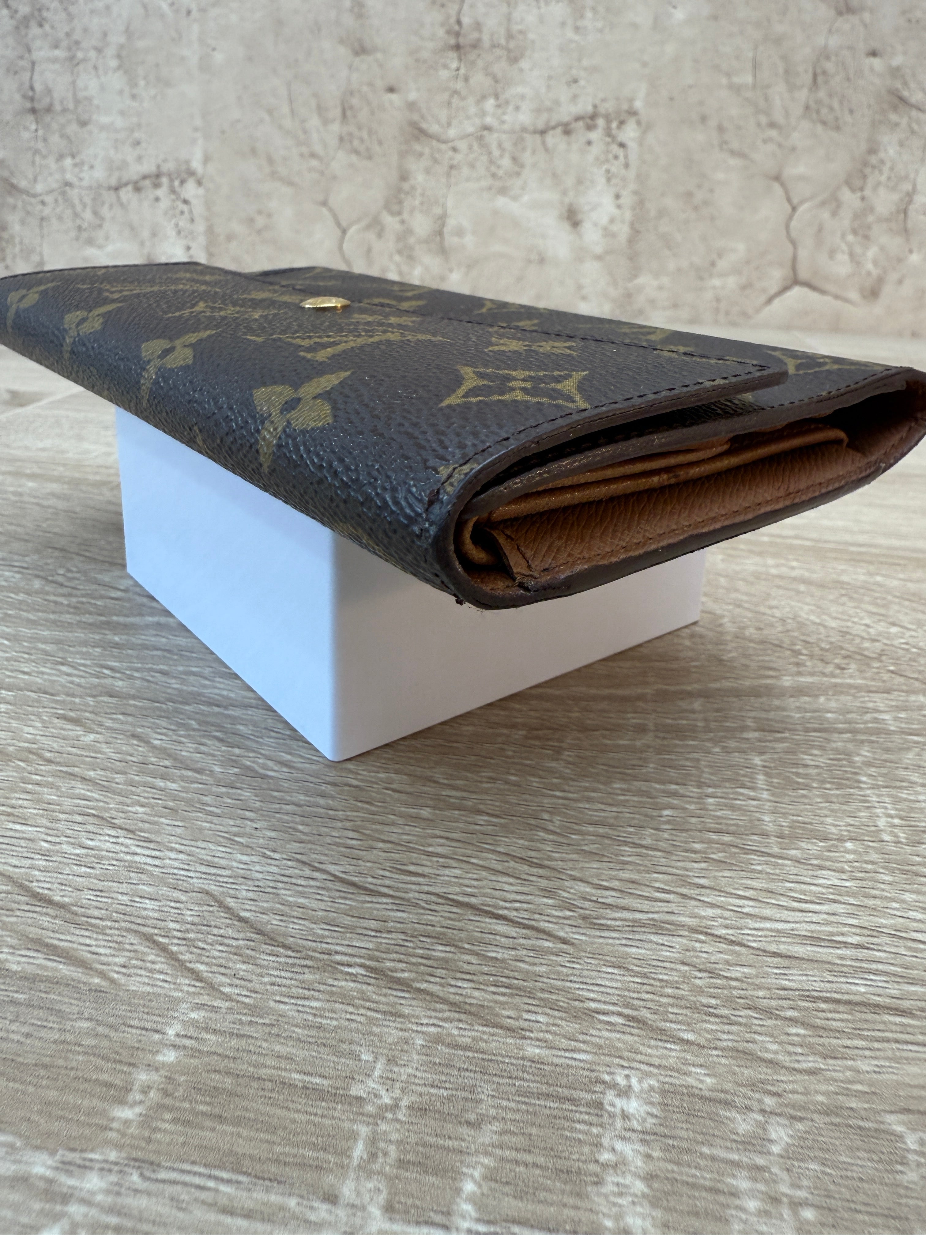 Louis Vuitton Monogram International Wallet