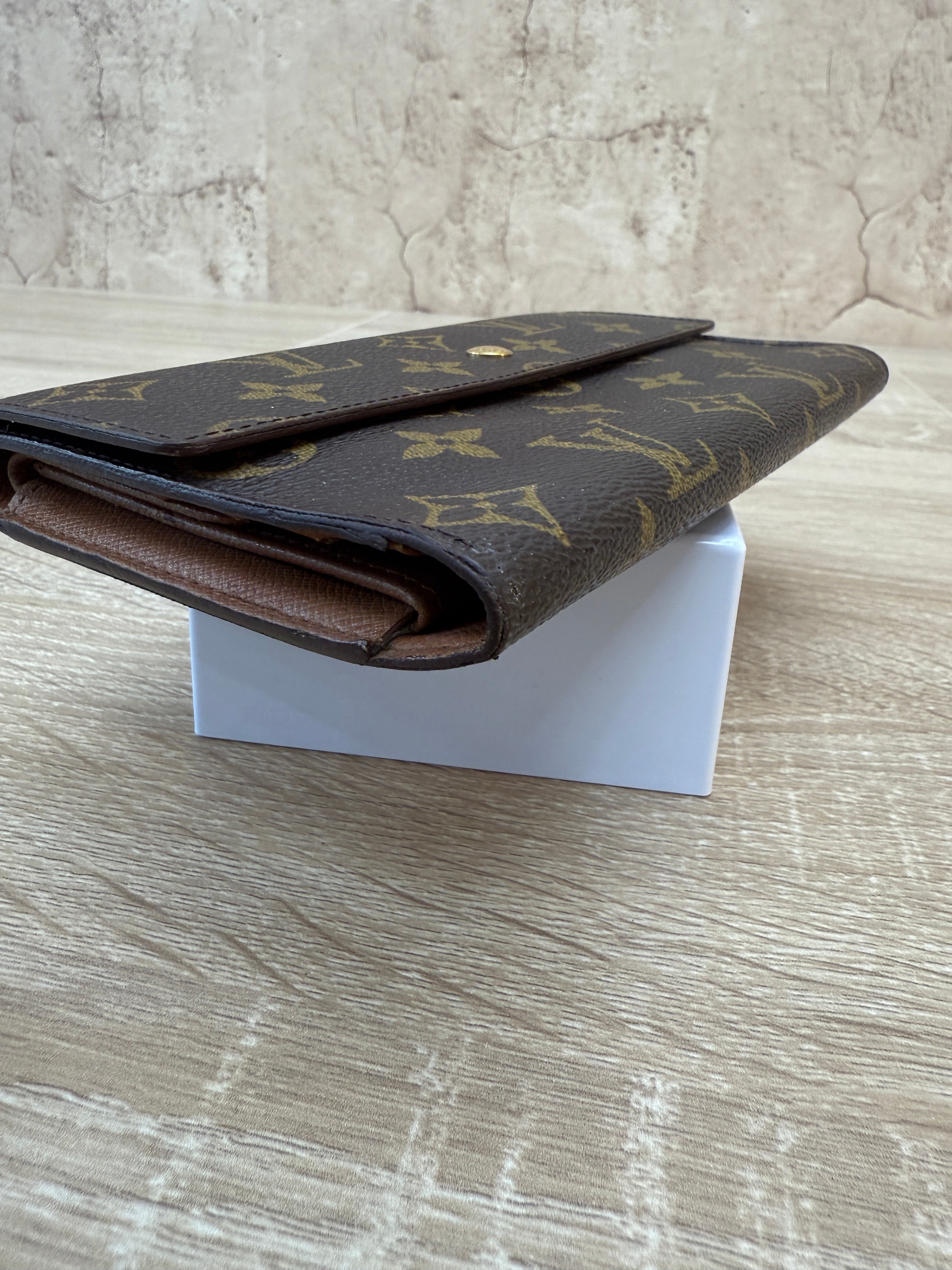 Louis Vuitton Monogram International Wallet