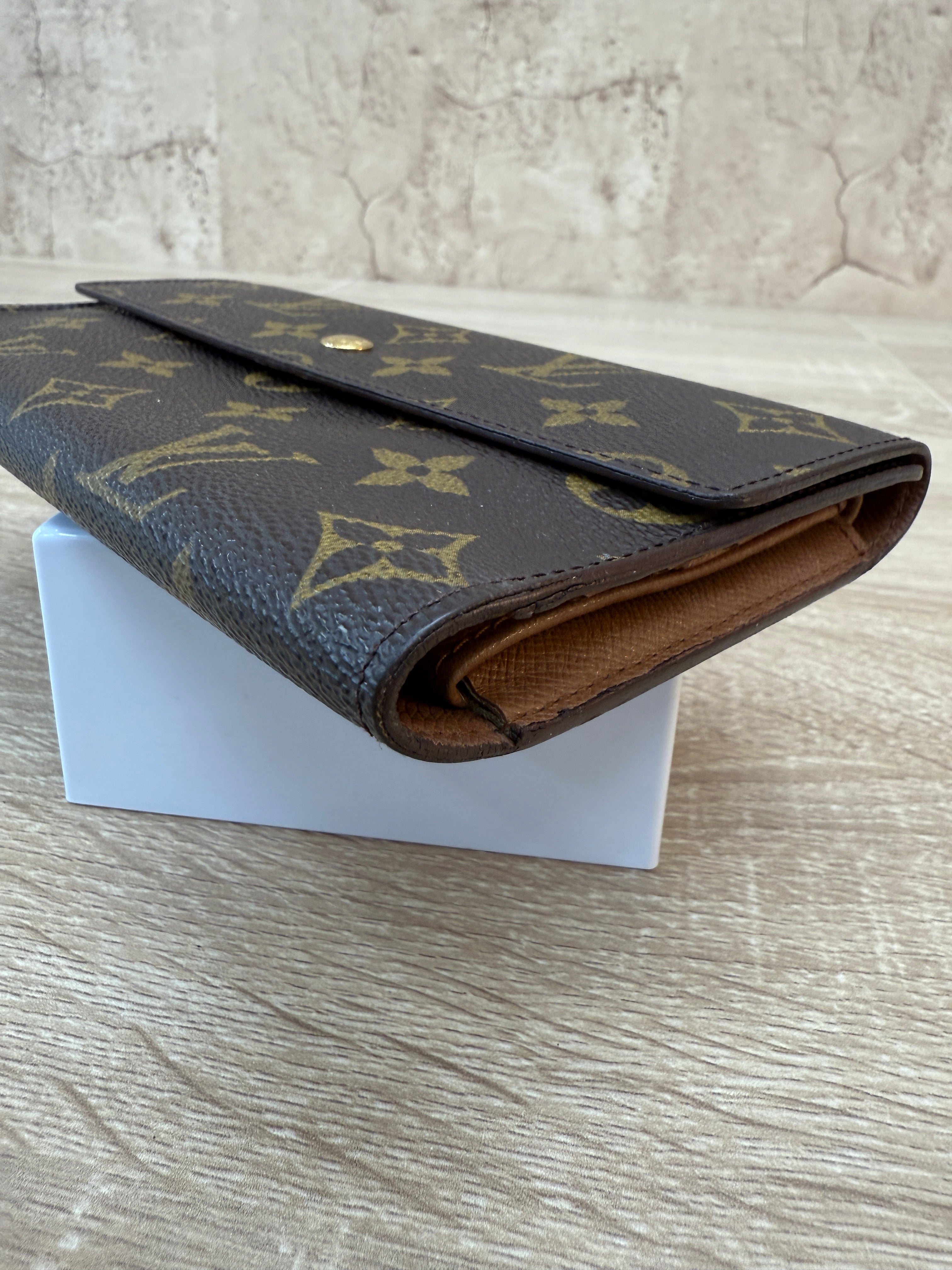 Louis Vuitton Monogram International Wallet