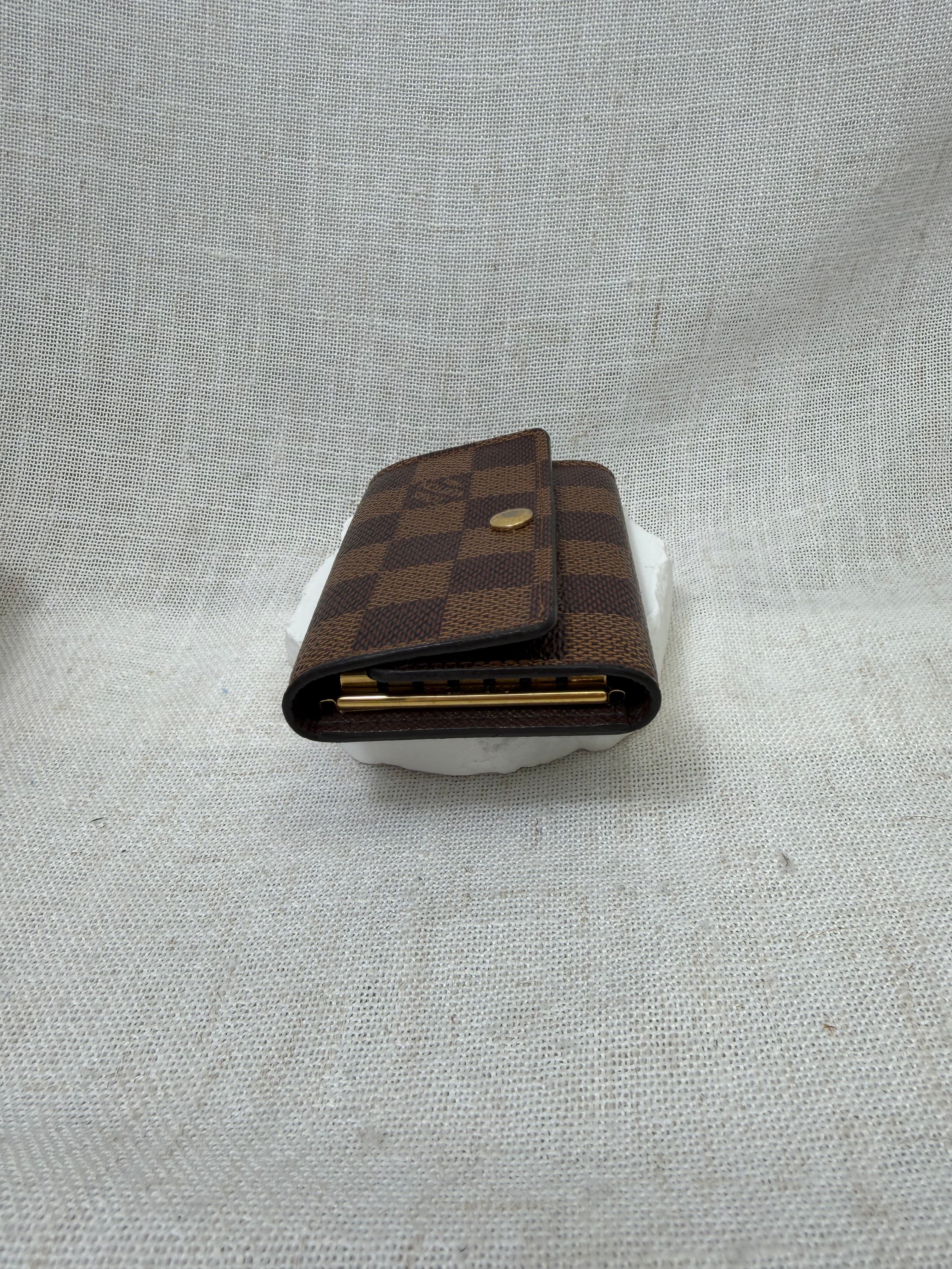 Louis Vuitton Damier Ebene 6 Key Holder