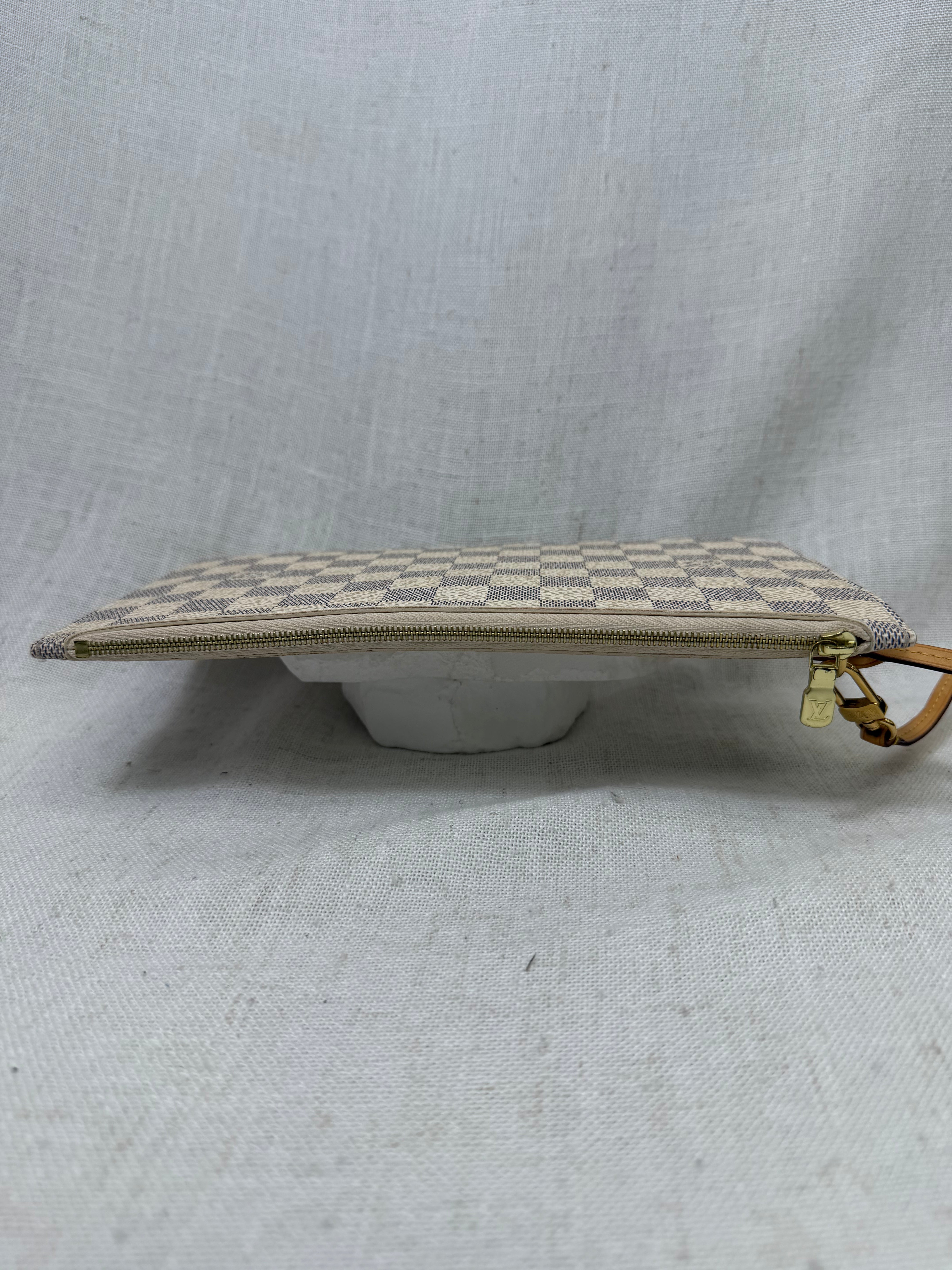 Louis Vuitton Damier Azur Neverfull GM Pochette