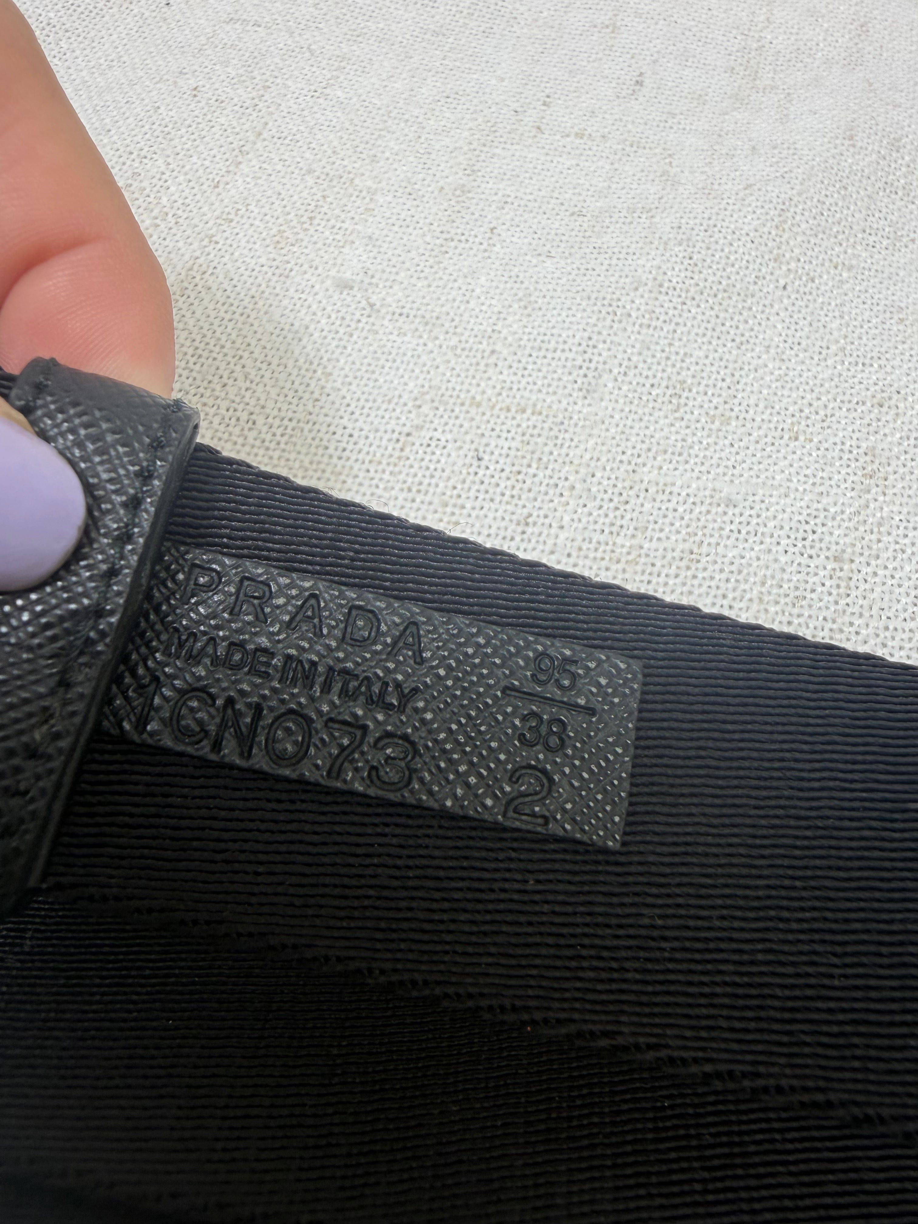 LIKE NEW - Prada Black Nylon With Re edition Pouch Belt